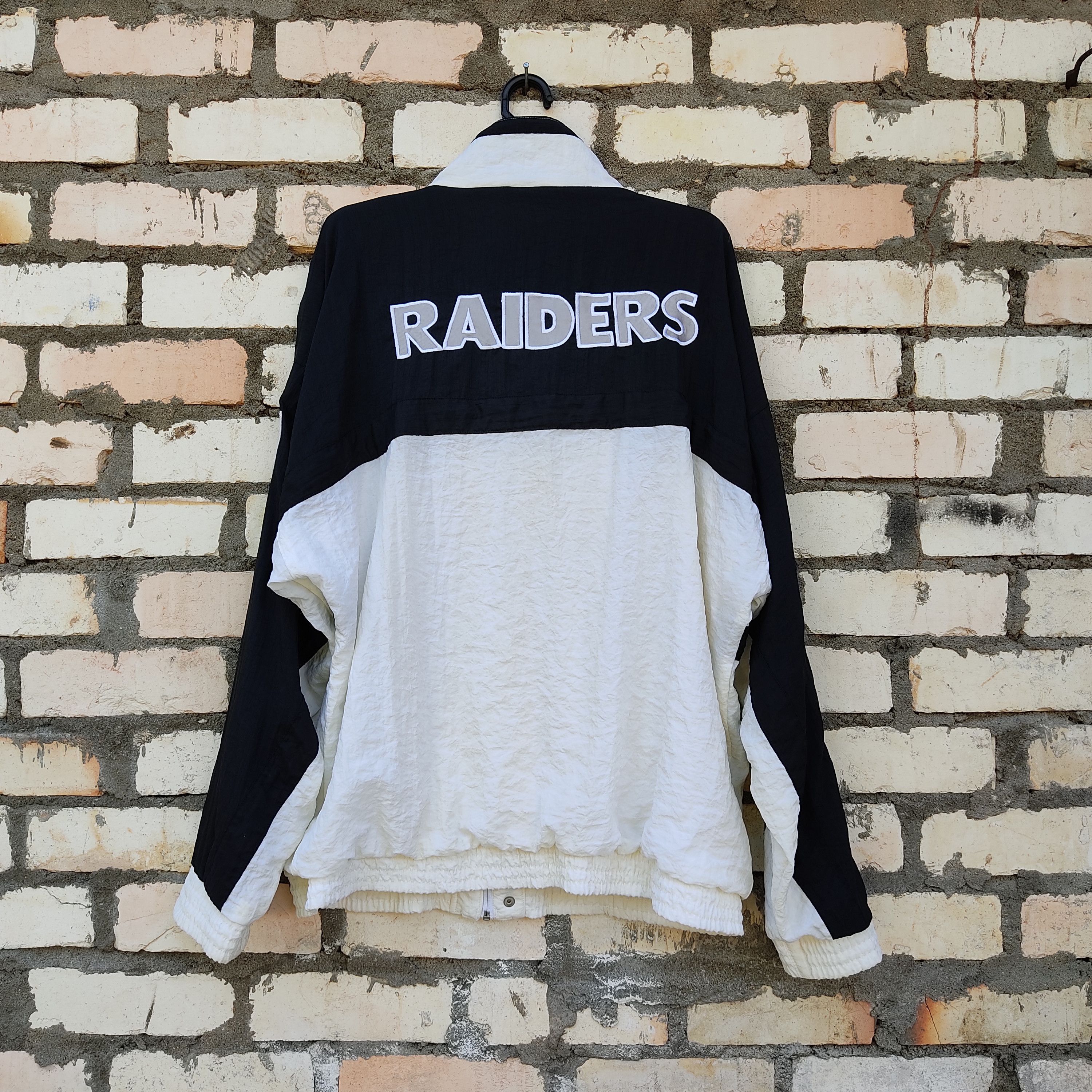 Apex One Vintage Apex One x Nfl x Raiders Size US XXL / EU 58 / 5 - 2 Thumbnail