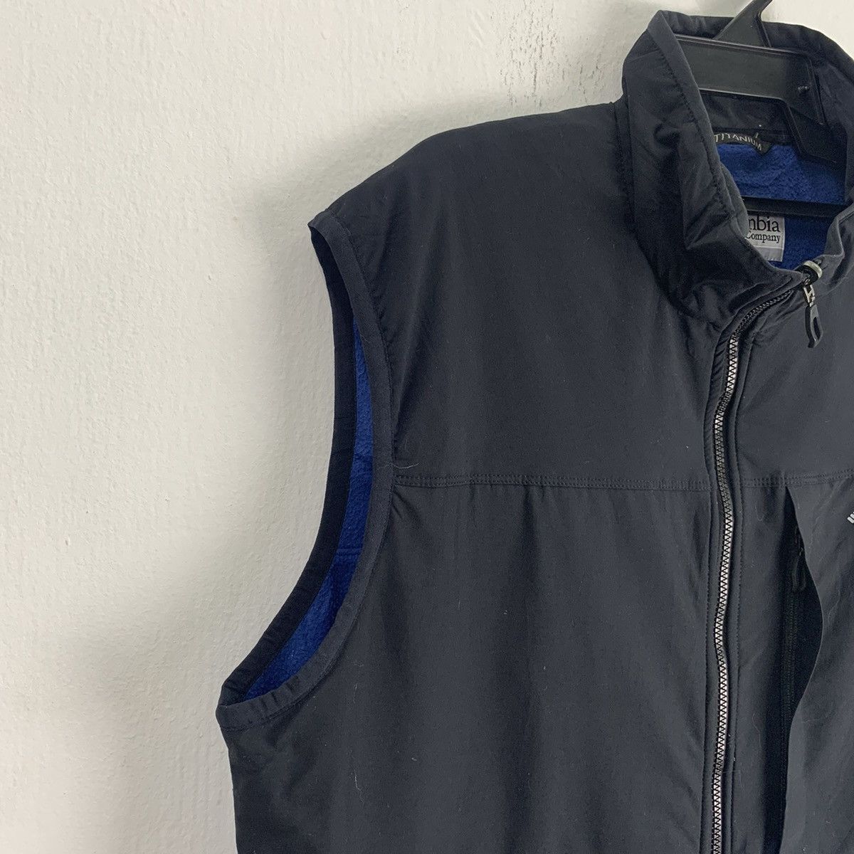 Columbia Columbia Titanium Outdoor Sportswear Company Vest Zipper Size US XL / EU 56 / 4 - 4 Thumbnail