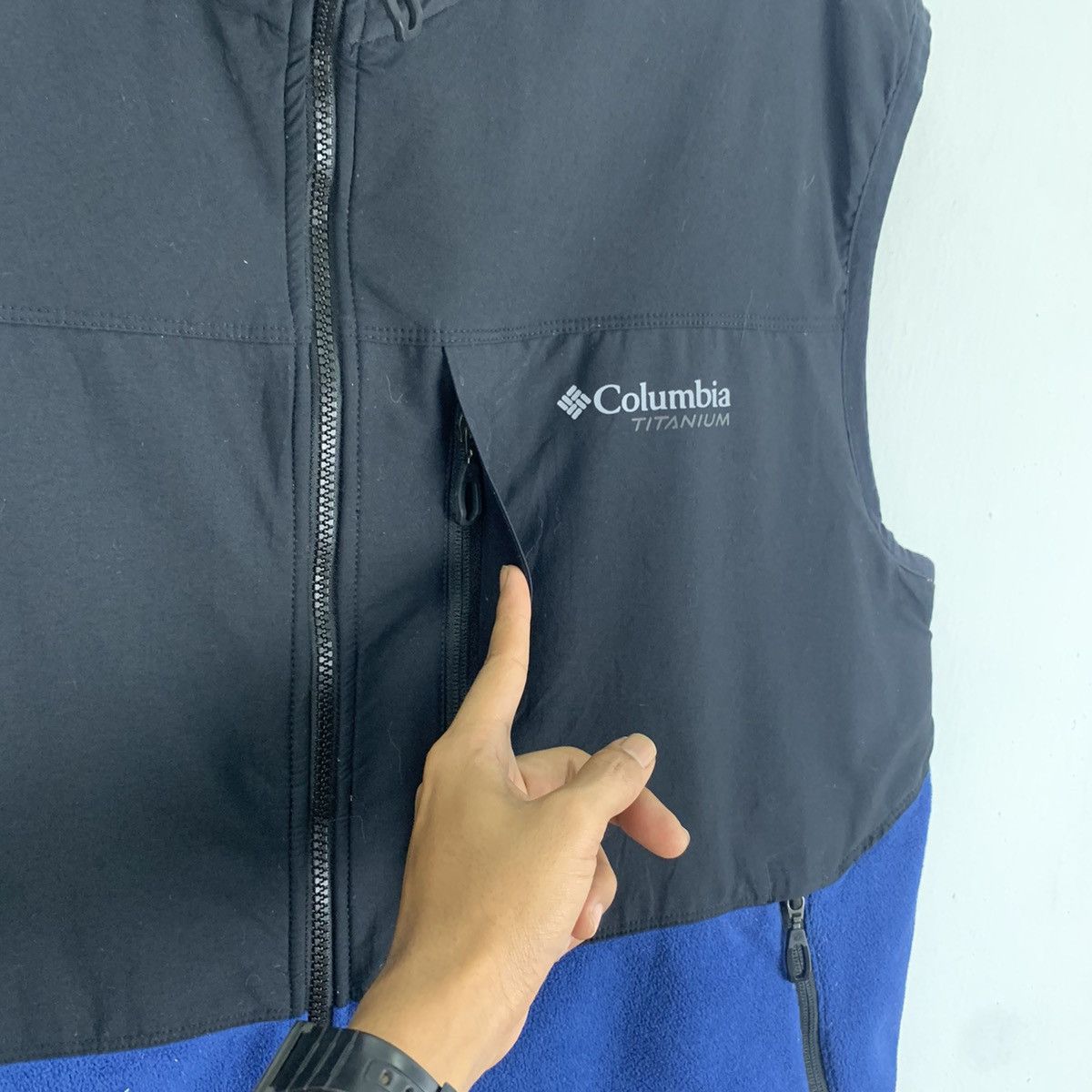 Columbia Columbia Titanium Outdoor Sportswear Company Vest Zipper Size US XL / EU 56 / 4 - 3 Thumbnail