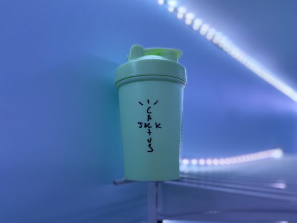 Travis Scott CJ Gamer Shaker Cup Glow in The Dark