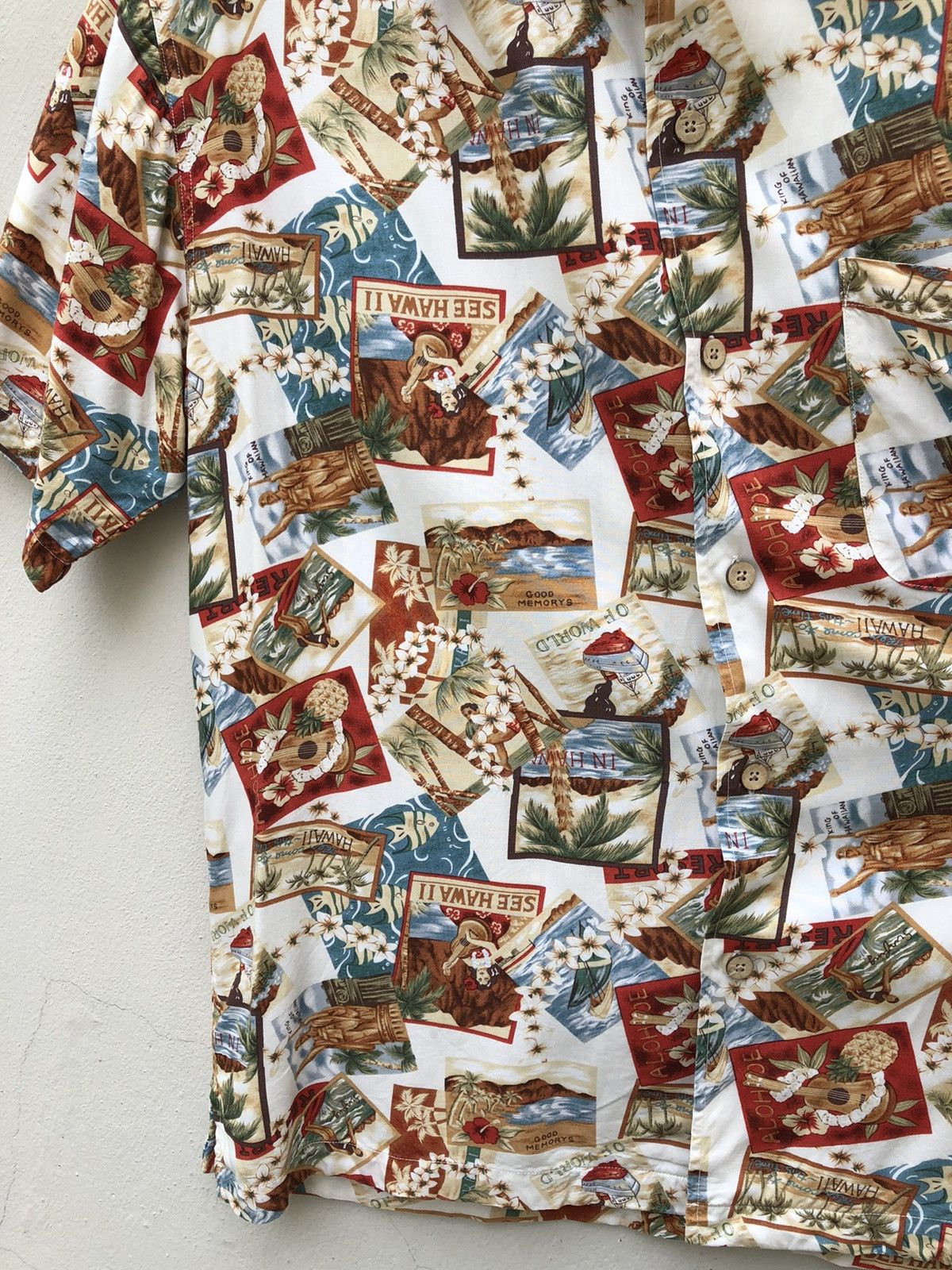 Vintage Japanese Hawaiian Shirt Dodgest Rayon Aloha Size US M / EU 48-50 / 2 - 8 Thumbnail