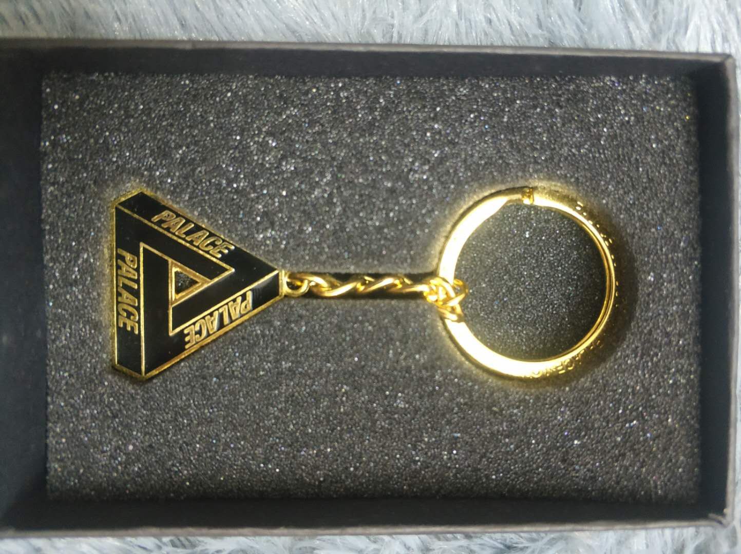 Palace Tri-Ferg Metal Keyring Silver - SS20 - US