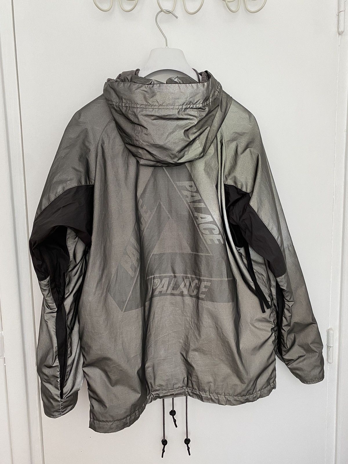 Palace windbreaker reflective store