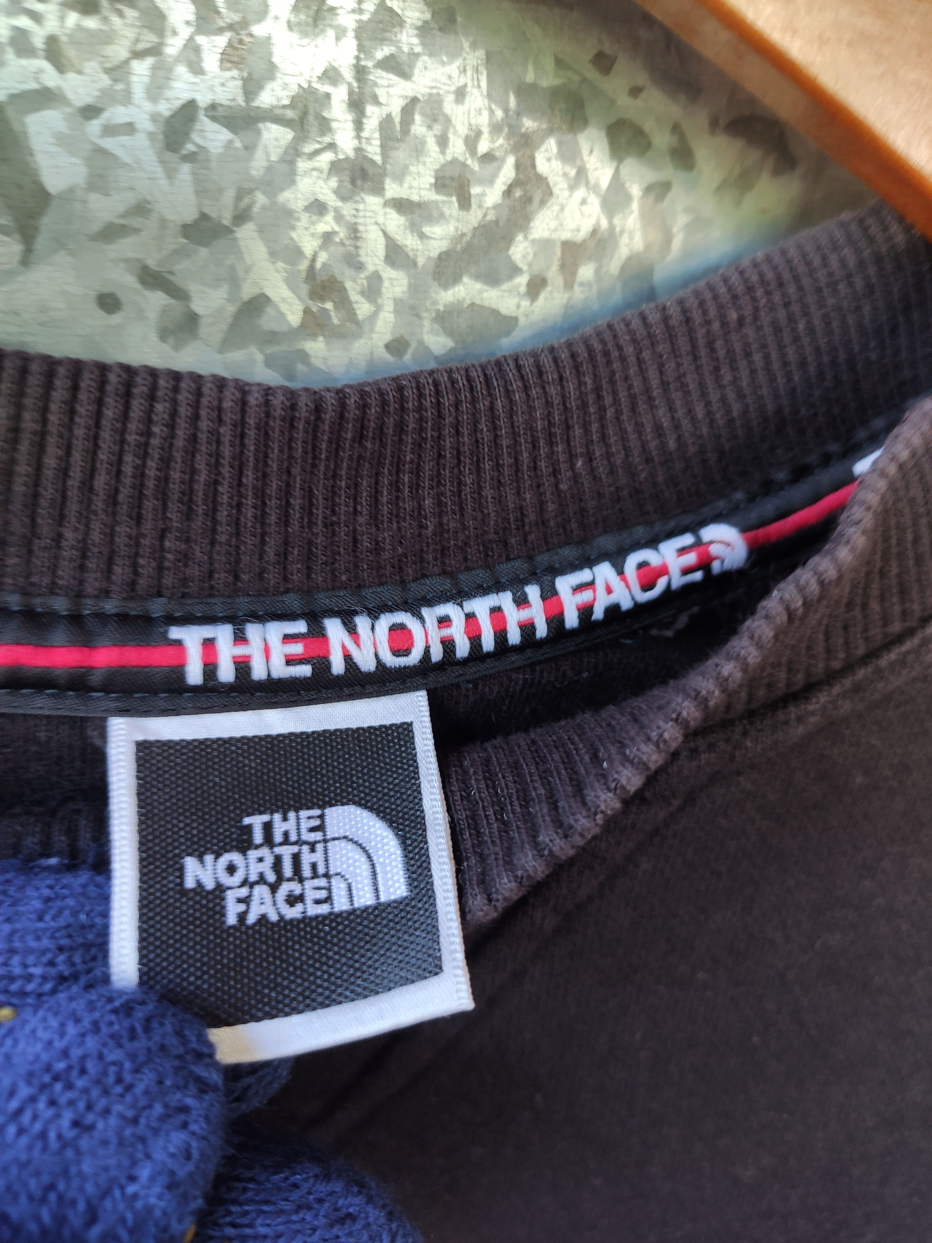 The North Face The North Face sweatshirt small logo embroidery Size US M / EU 48-50 / 2 - 5 Thumbnail