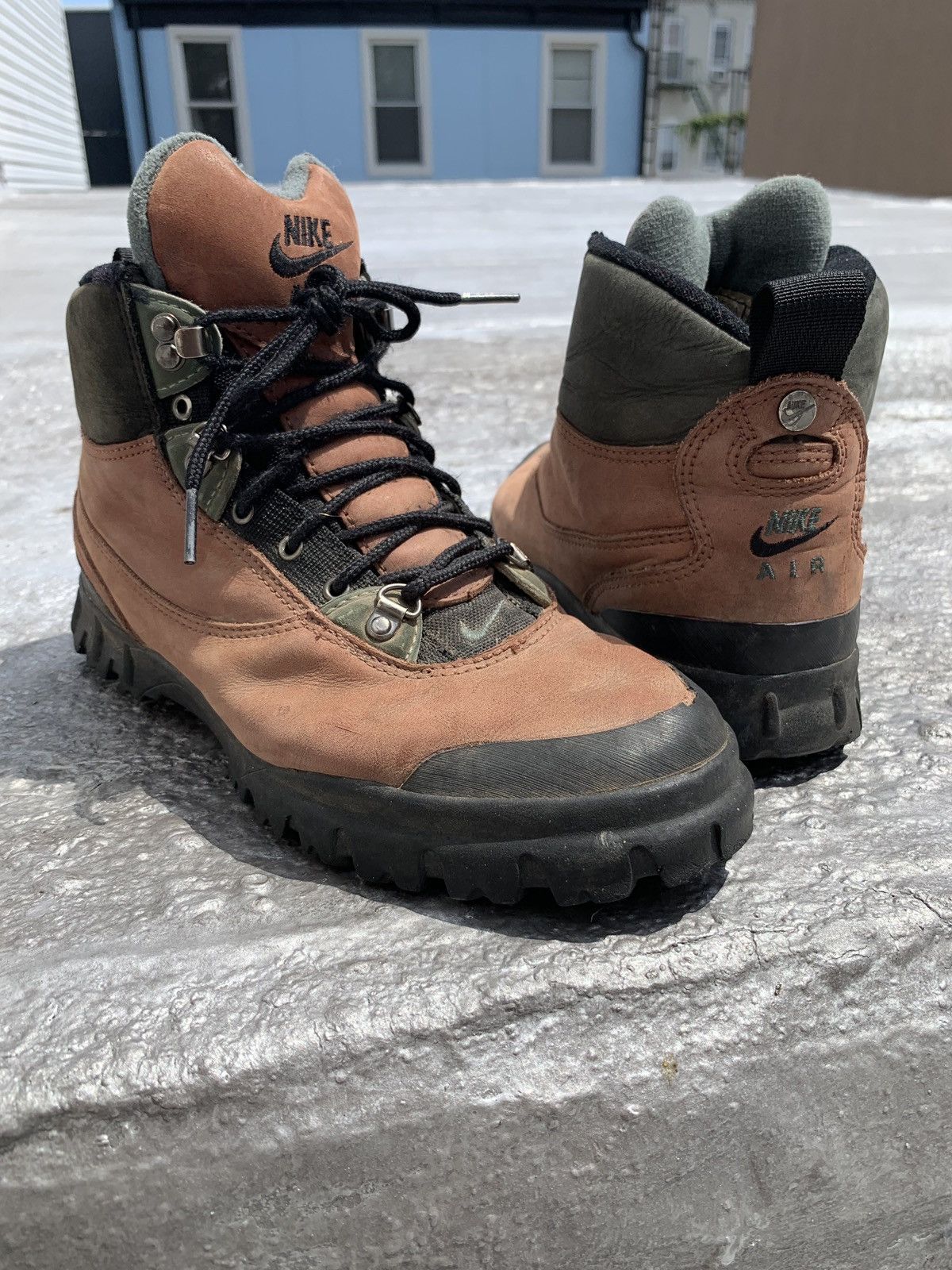 Vintage nike hotsell acg hiking boots