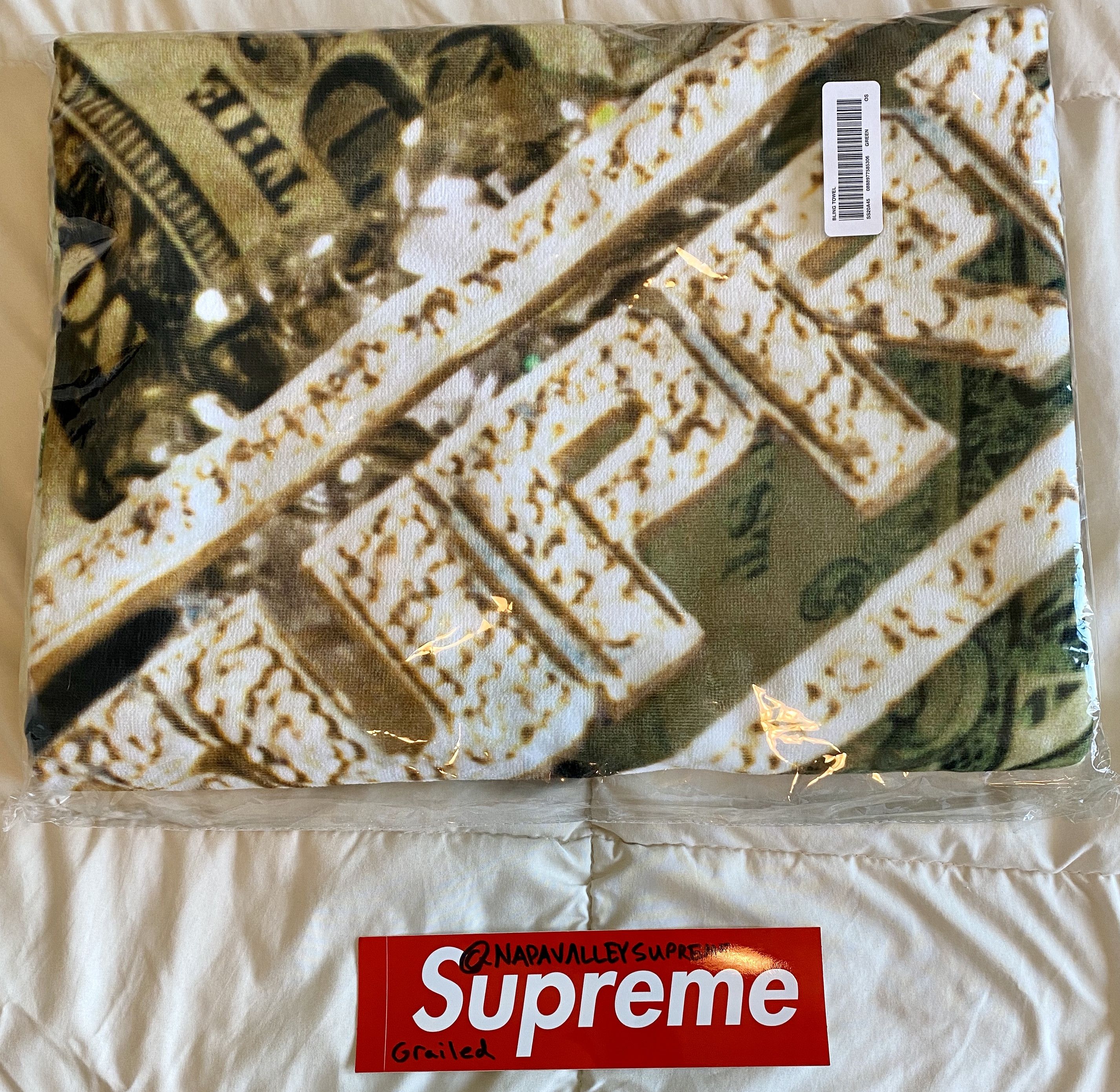 Supreme Supreme Bling Towel (Green Deadstock) | Grailed