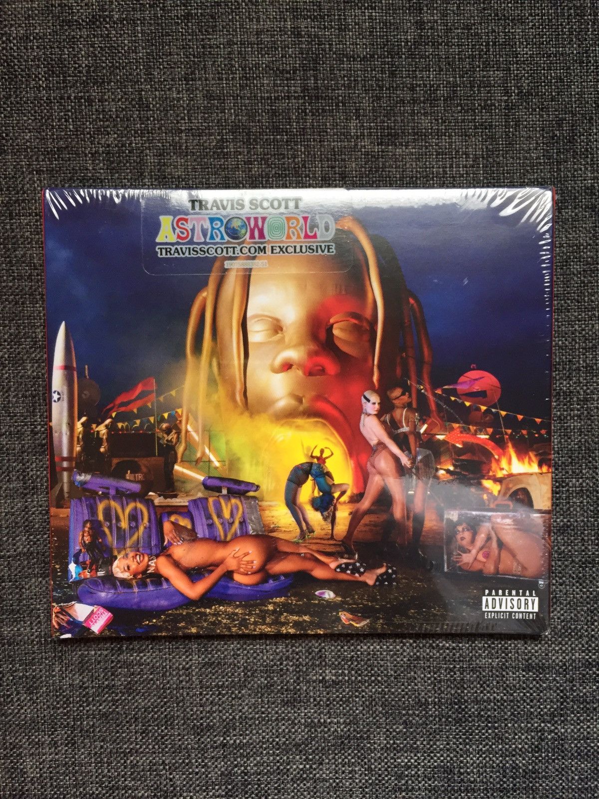 Travis Scott Astroworld limited edition night cover CD | Grailed