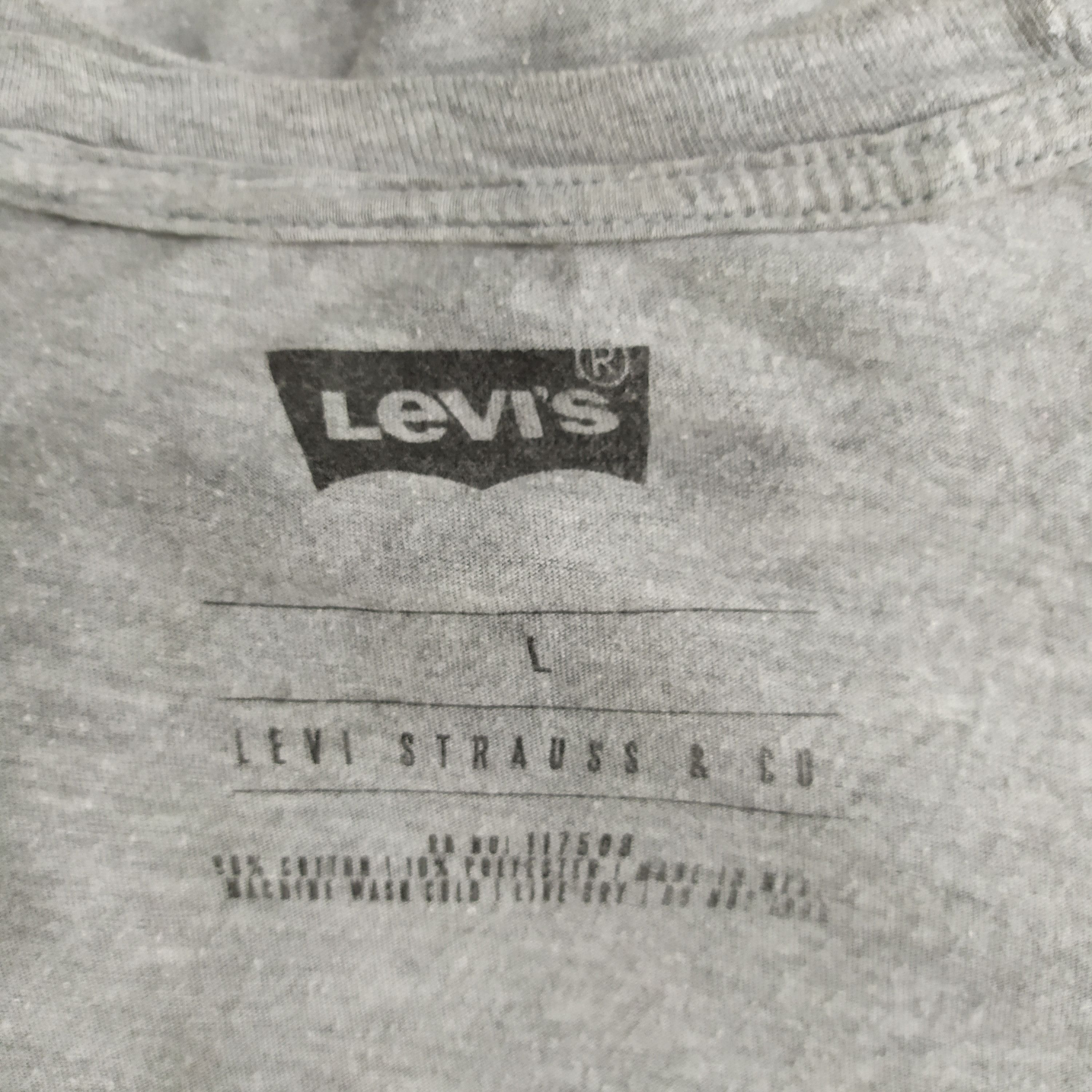 Levi's Levi Strauss & Company tee shirt Size US L / EU 52-54 / 3 - 5 Thumbnail