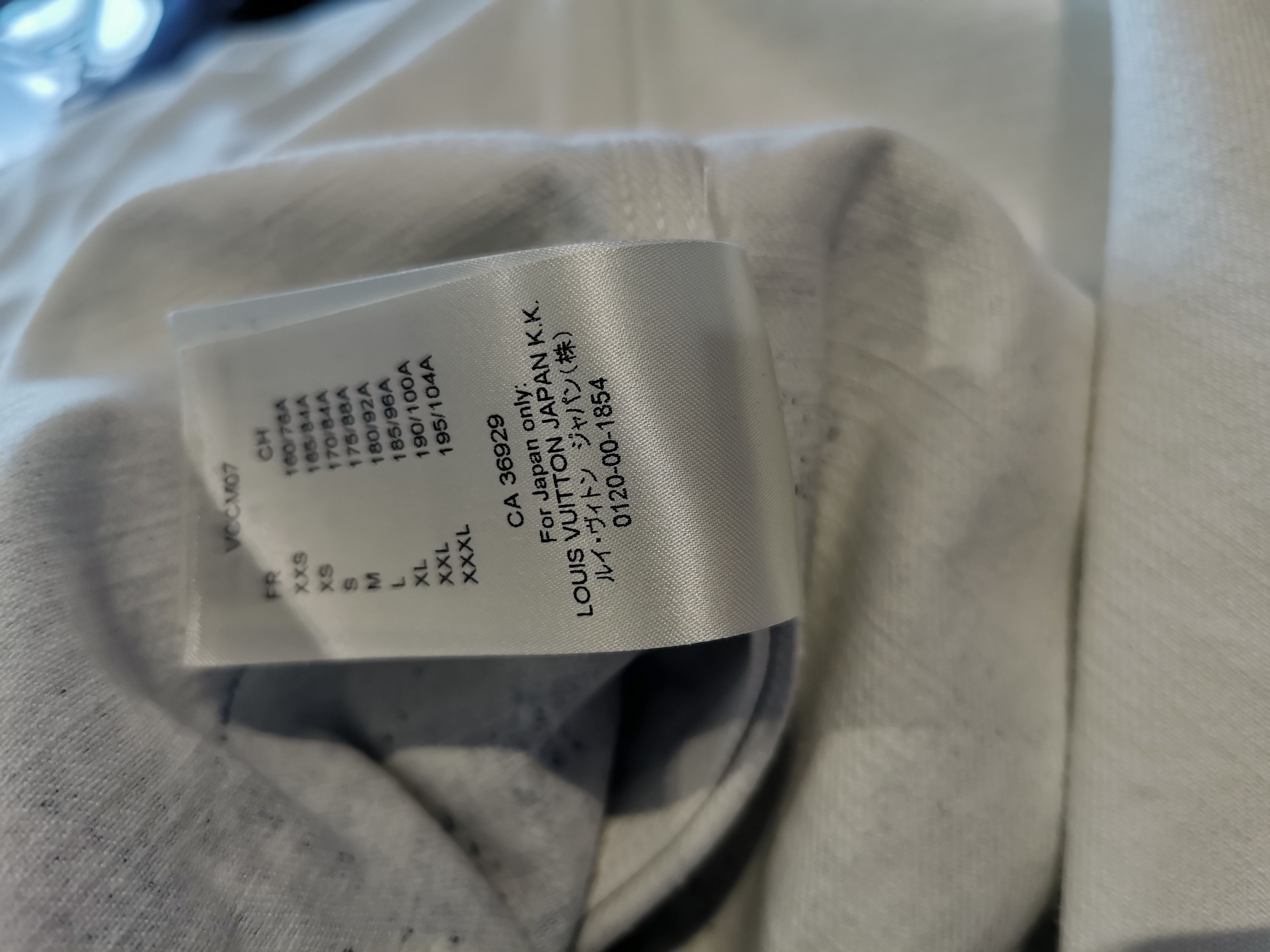 Louis Vuitton SS20 Handpainted Monogram Degrade Denim Over/Workshirt Size US XS / EU 42 / 0 - 10 Thumbnail