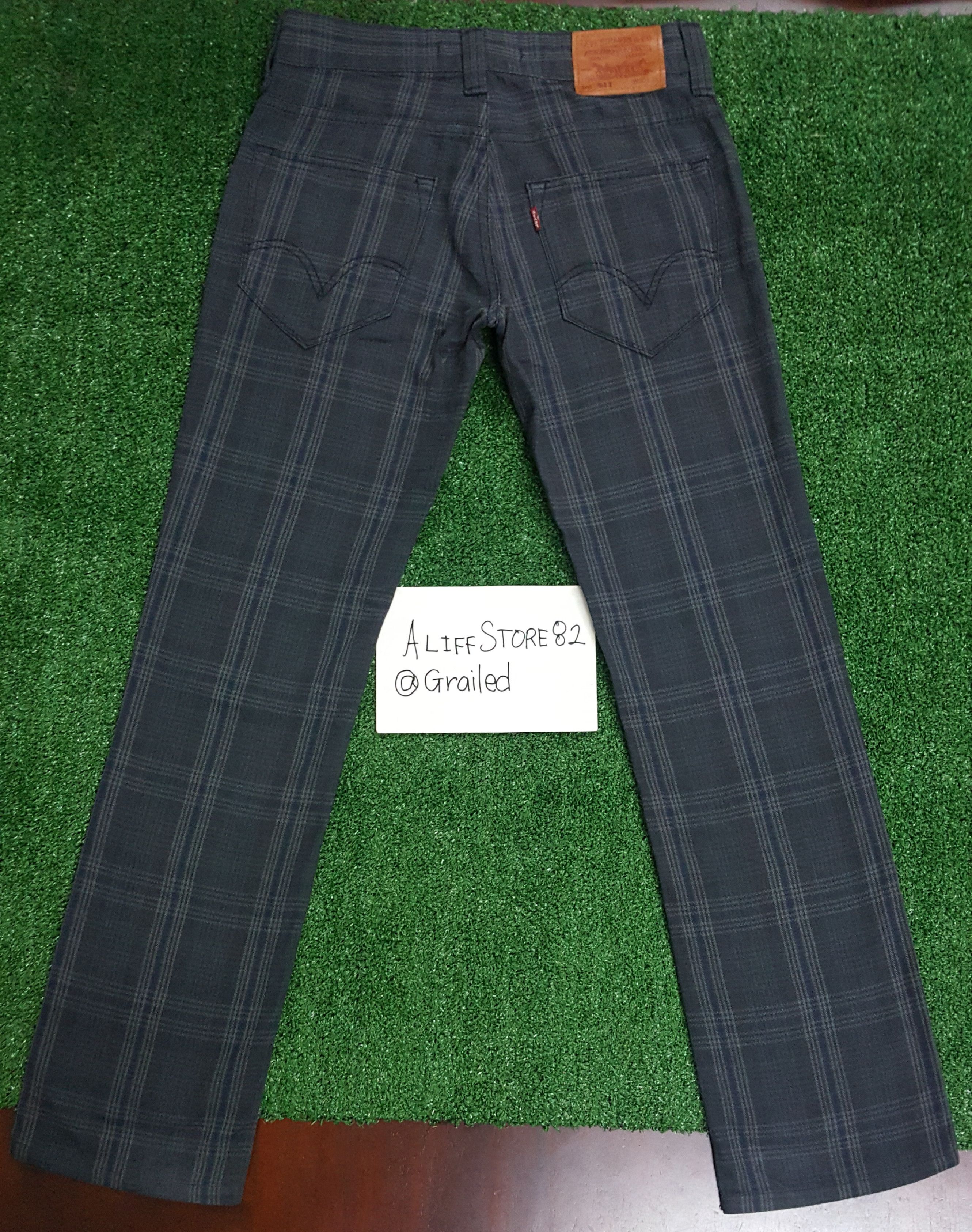 Levi's Vintage Clothing 📍LastDrop📍Vintage Levi's Lot 511 Slim Fit Plaid Pants Size US 30 / EU 46 - 2 Thumbnail