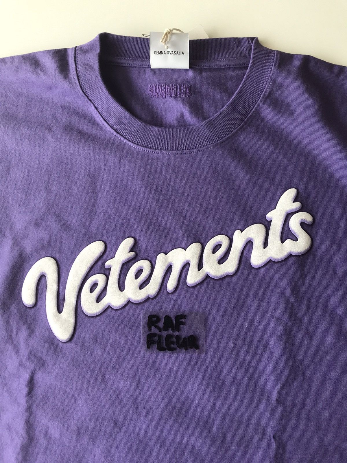 Vetements milka hot sale