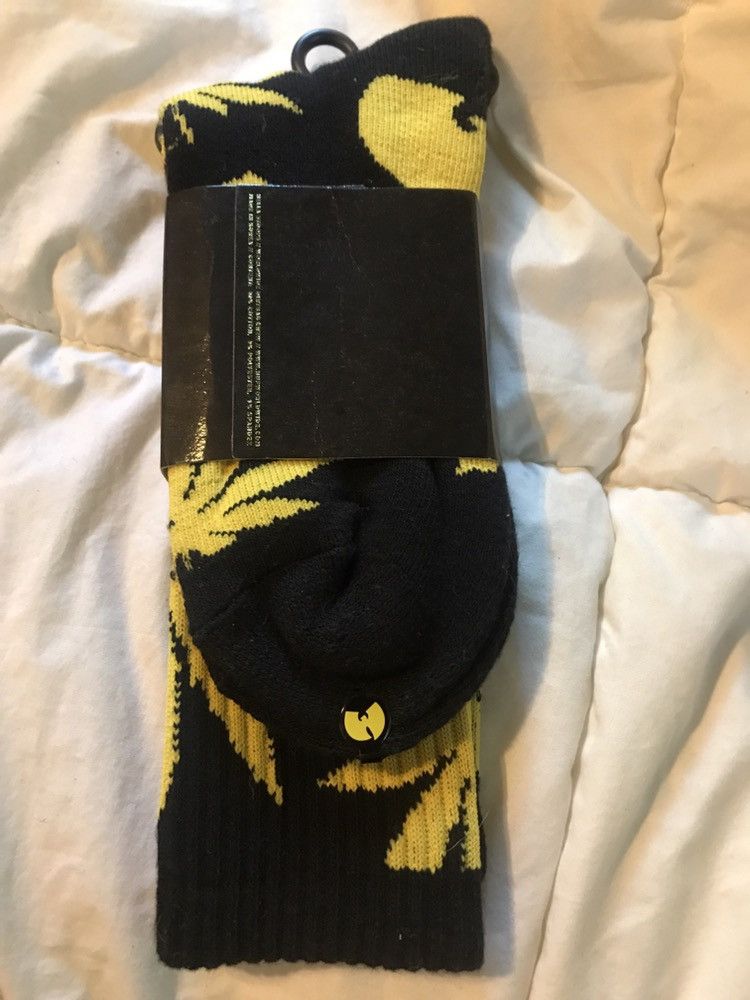 Huf × Wu-Tang Clan *RARE*Brand New WuTang Clan x Huf PlantLife Socks Size ONE SIZE - 2 Thumbnail