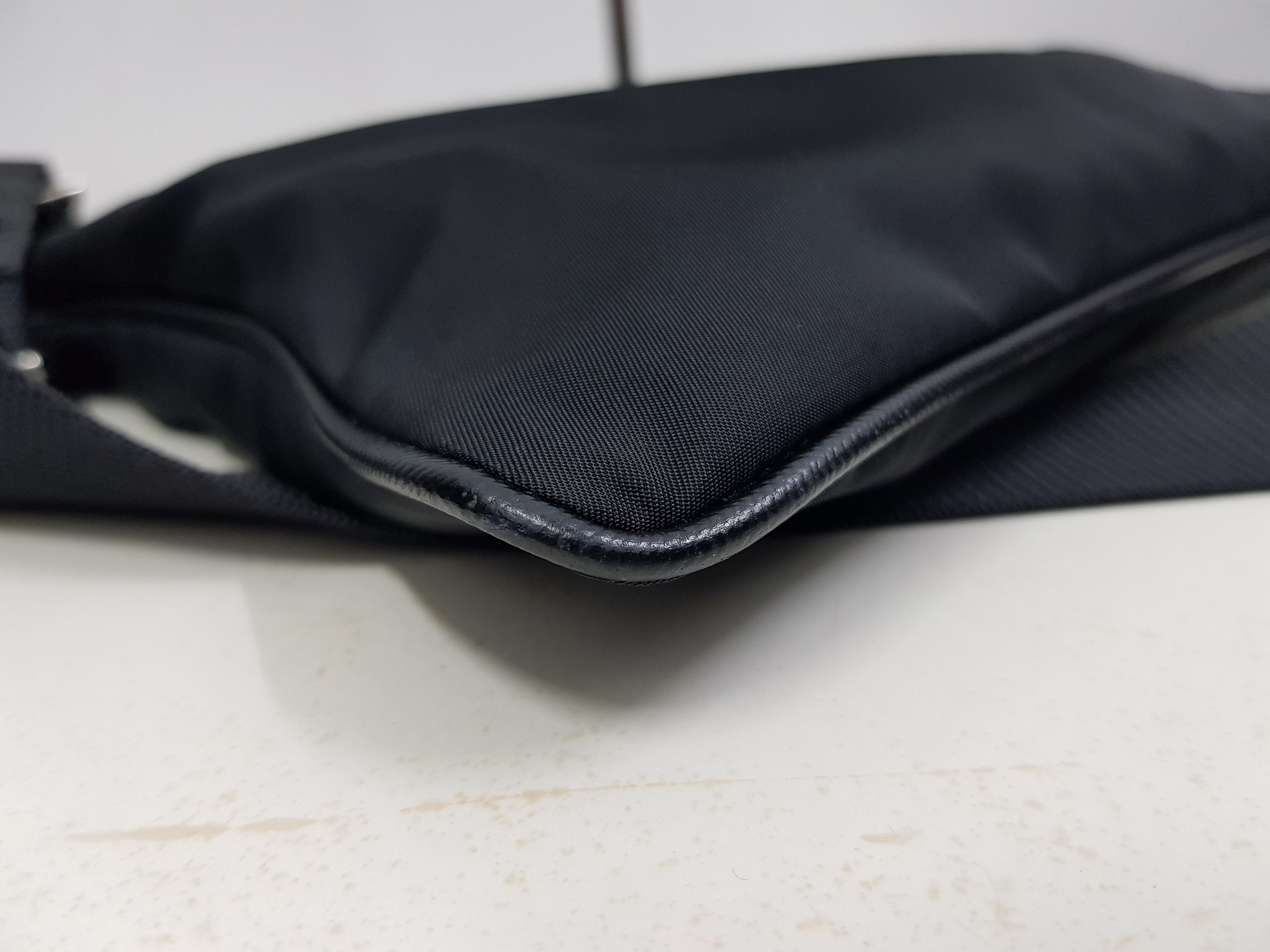 Prada 🔥Authentic🔥 PRADA Milano Nylon Tessuto Saffi Sling Bag Size ONE SIZE - 8 Thumbnail