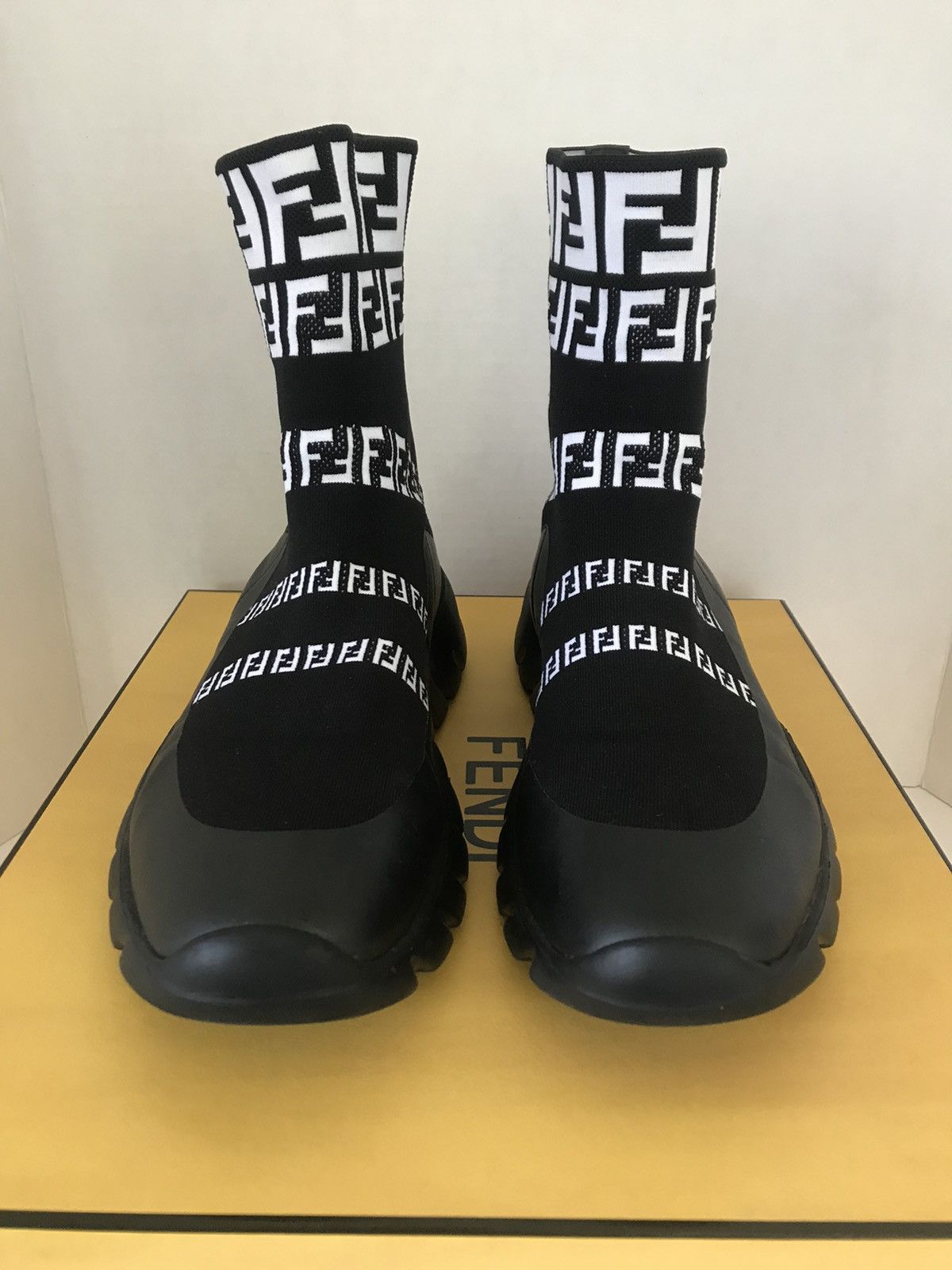 Fendi Fendi Forever Mens Black & White “FF” Logo Sock Sneaker Size US 9.5 / EU 42-43 - 2 Thumbnail