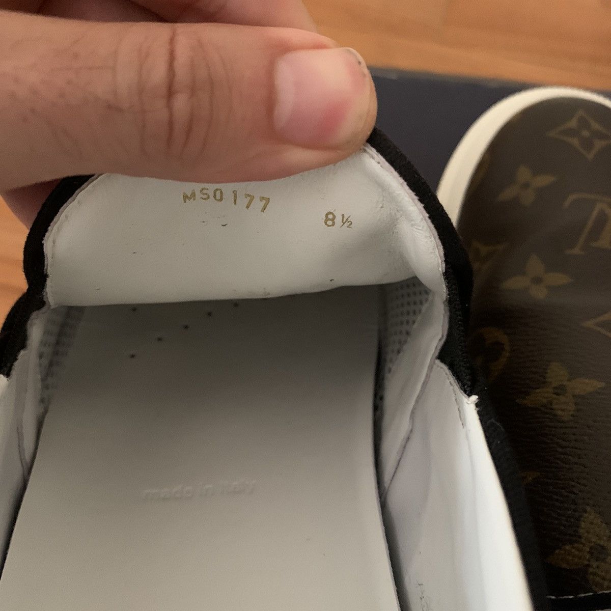 Louis Vuitton Louis Vuitton Monogram Trocadero Slip-On Sneaker Size US 9.5 / EU 42-43 - 6 Thumbnail