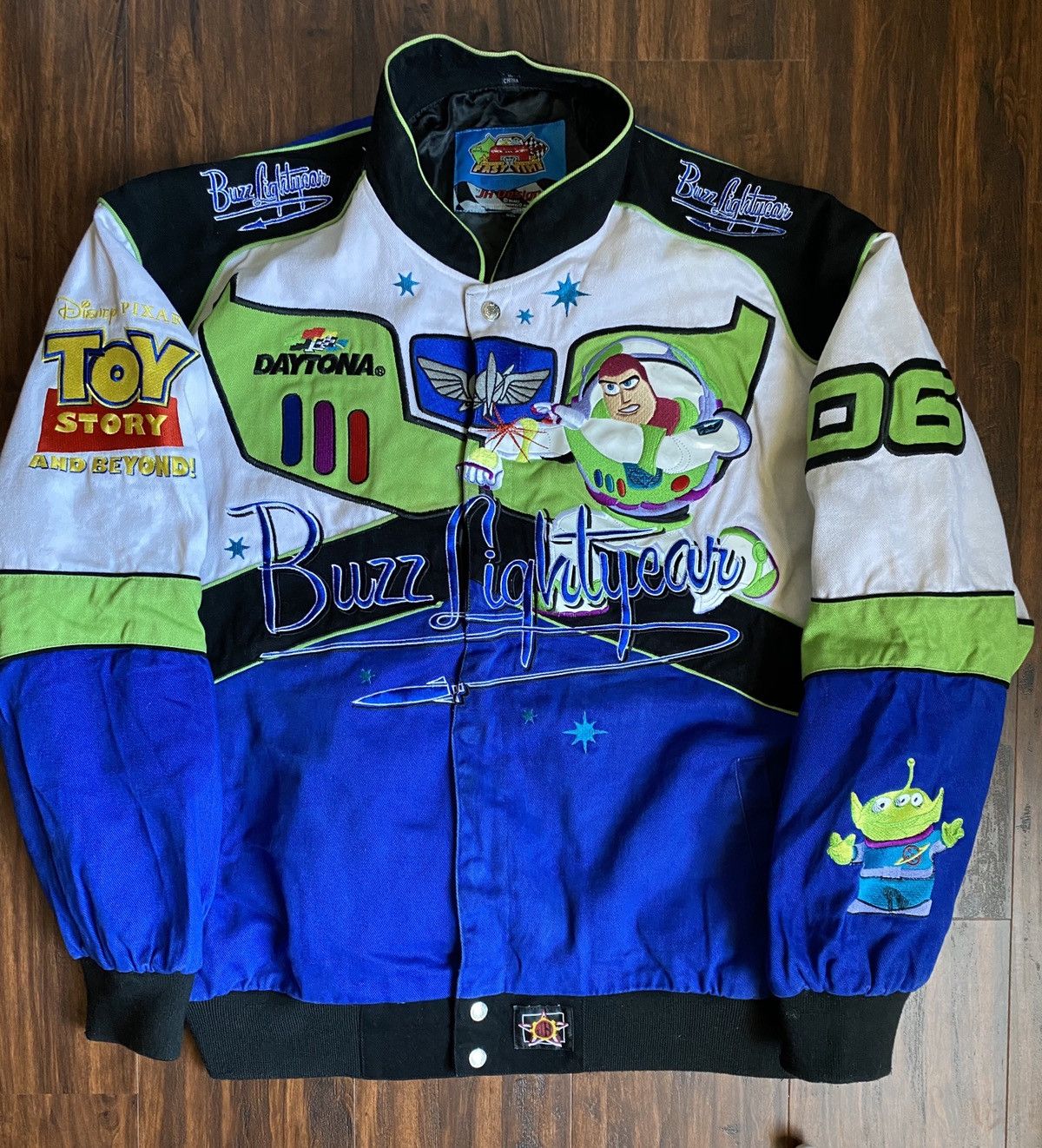 Disney × NASCAR × Vintage Vintage 2006 Disney Buzz Lightyear NASCAR ...