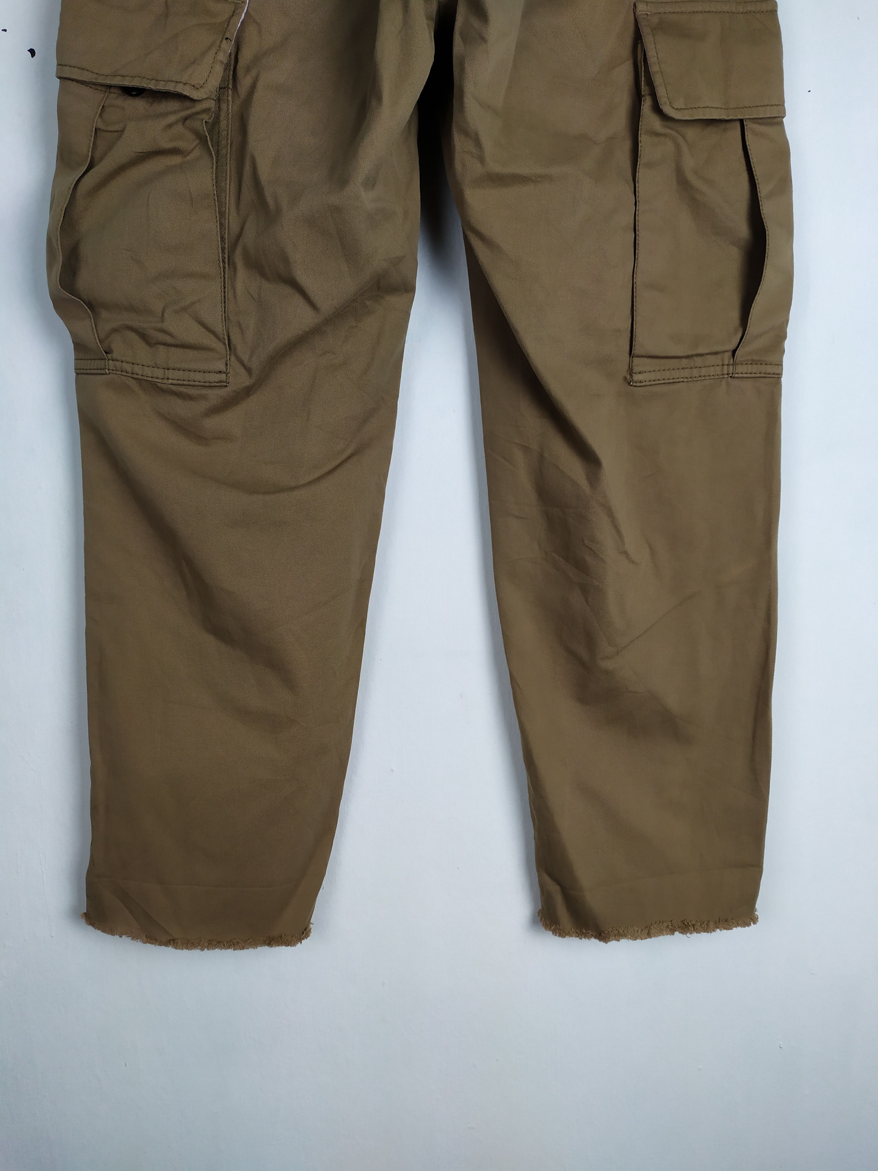 Japanese Brand Japanese brand Gia Cargo Pants Multipocket waist 26 Size US 26 / EU 42 - 9 Thumbnail