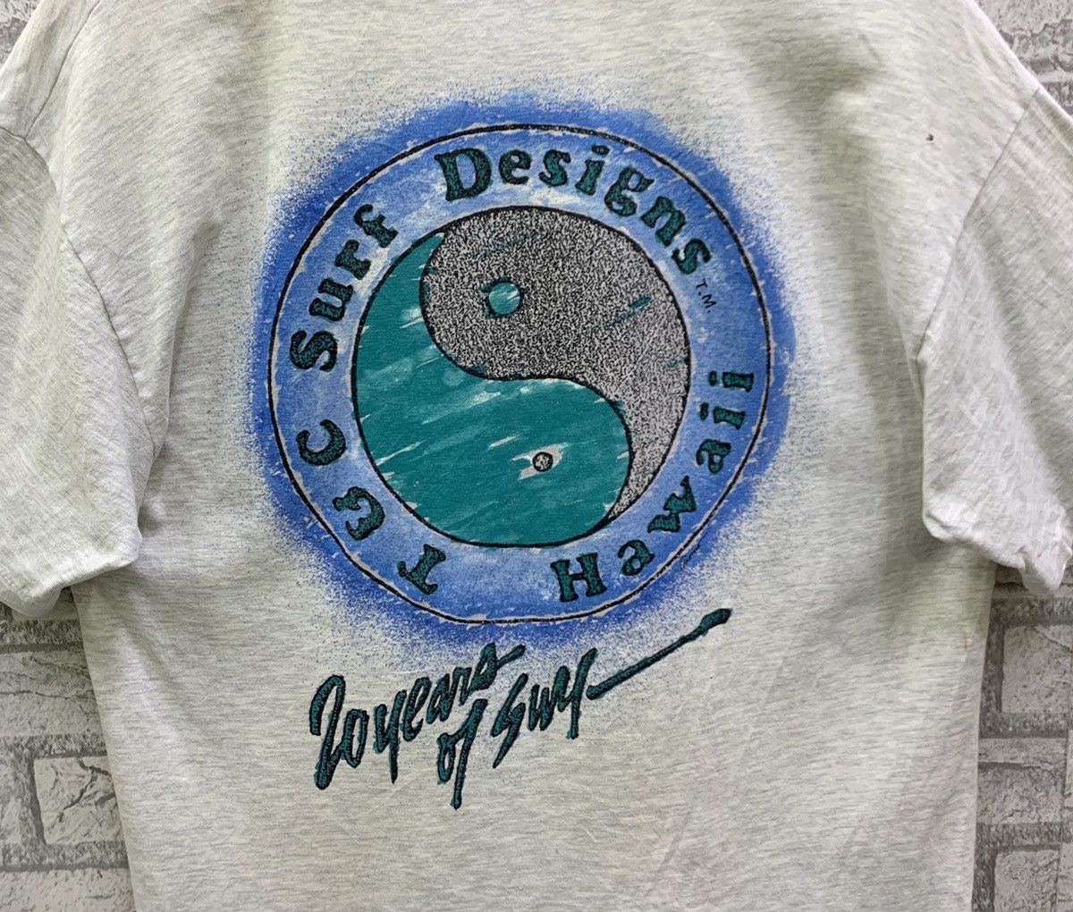 Vintage Vintage 90s TnC Surf Design Hawaii 20years Of Surf Shirt Size US L / EU 52-54 / 3 - 6 Thumbnail