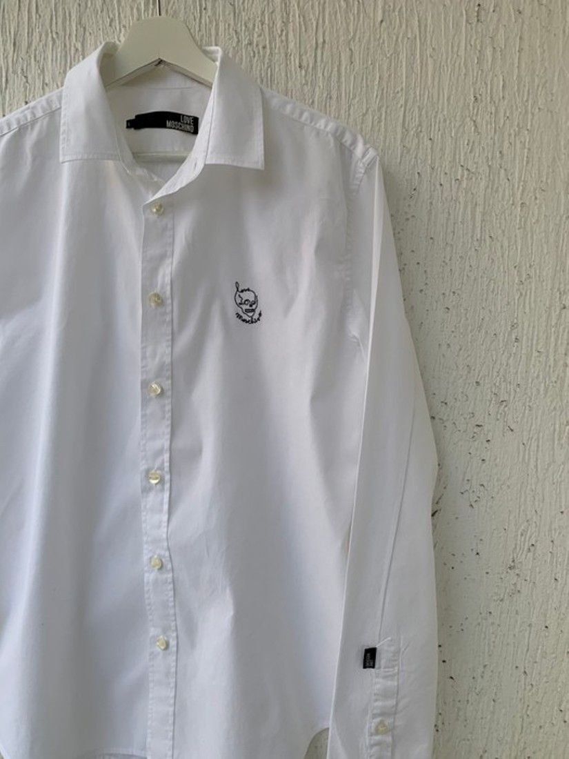 Embroidered Skull Logo shirt