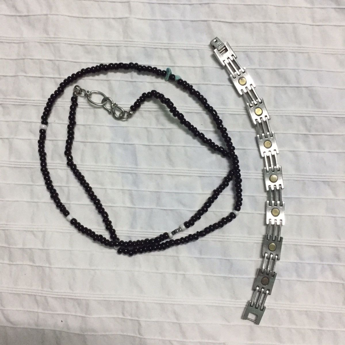 Japanese Brand Japanese Hand & Neck Bracelets Size ONE SIZE - 1 Thumbnail