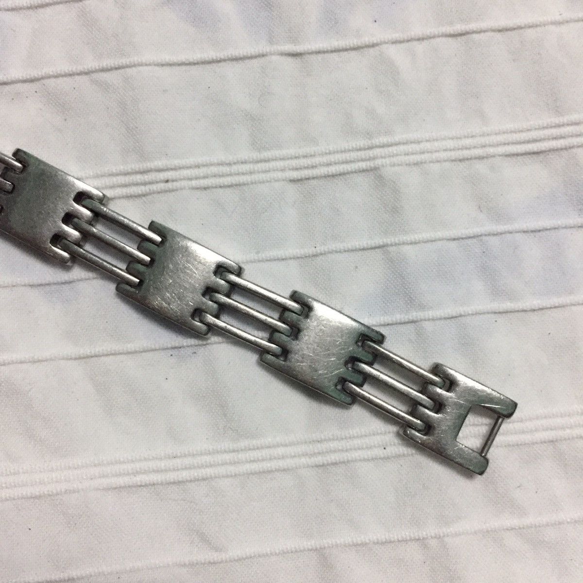 Japanese Brand Japanese Hand & Neck Bracelets Size ONE SIZE - 4 Thumbnail