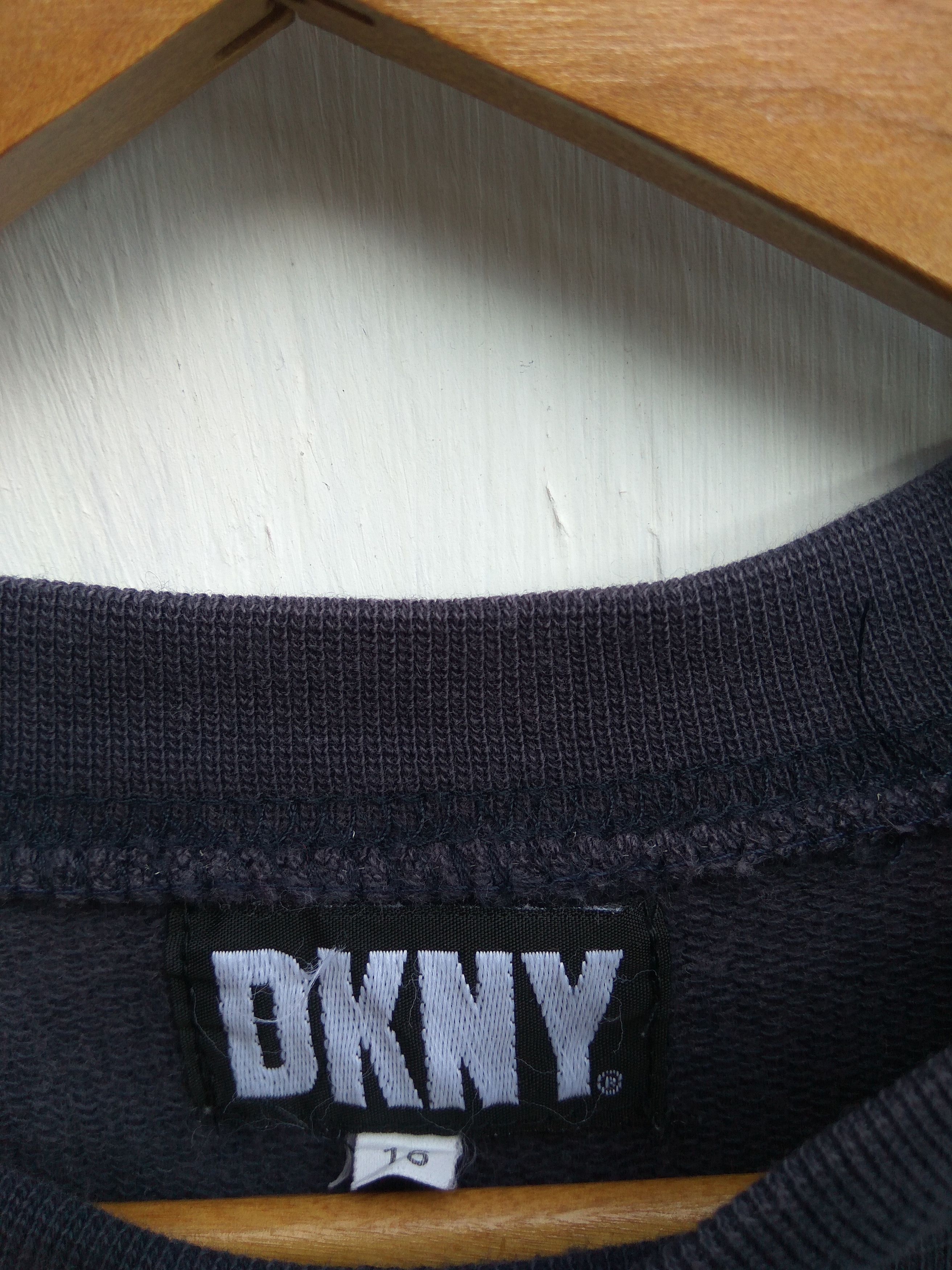 DKNY Vintage DKNY sweatshirt Donna Karan New York Size US L / EU 52-54 / 3 - 4 Thumbnail