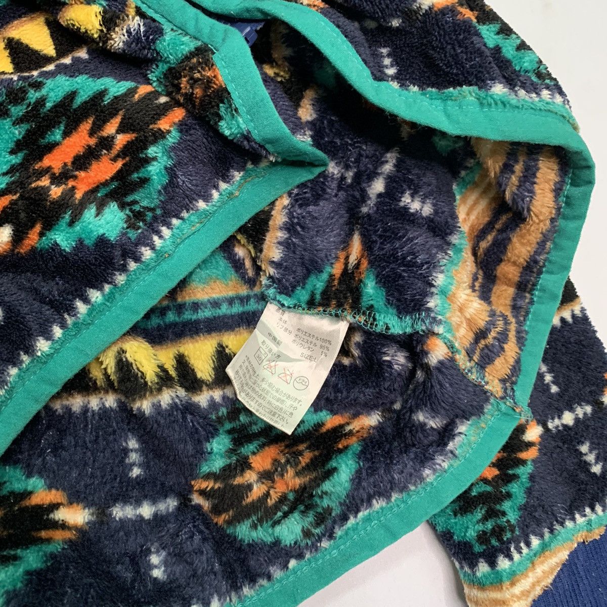 Art Comes First × Japanese Brand Vintage Titicaca Navajo Style Hoodie Sweater Jacket Size US L / EU 52-54 / 3 - 8 Thumbnail