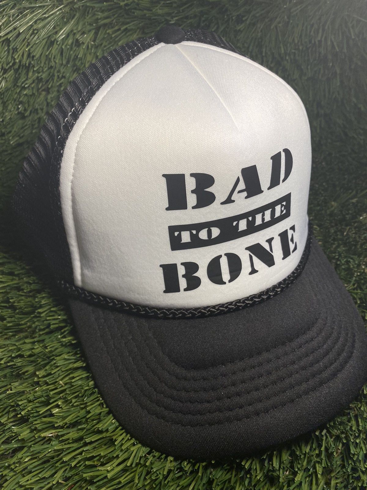 Other Bad to the bone trucker hat Size ONE SIZE - 1 Thumbnail