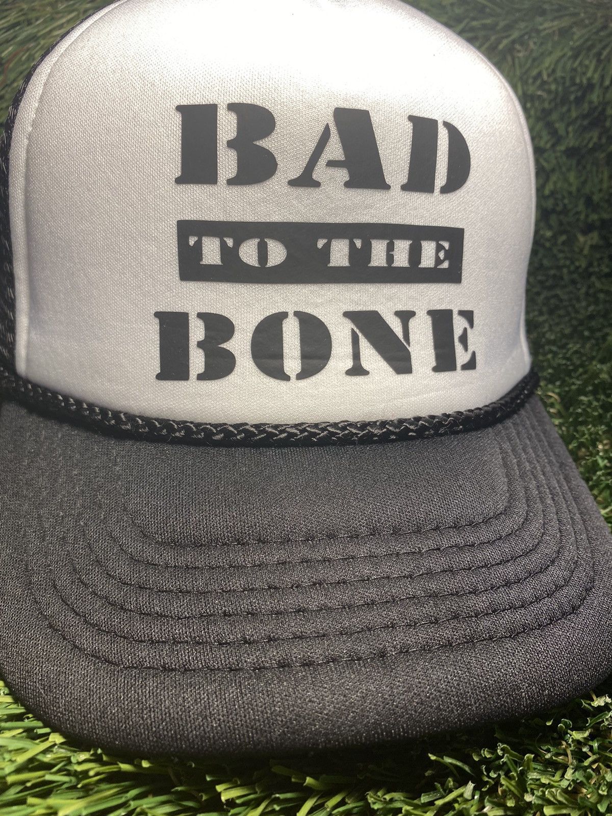 Other Bad to the bone trucker hat Size ONE SIZE - 2 Thumbnail