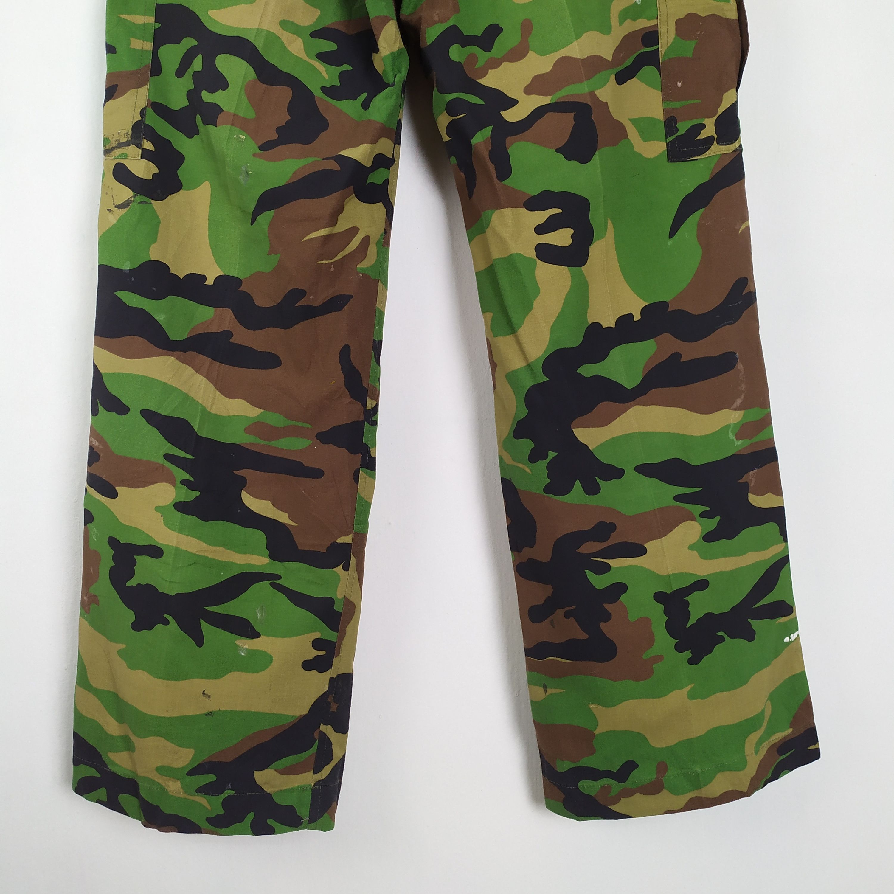 Other Vintage Japan Camo Cargo Pants Size US 29 - 11 Thumbnail