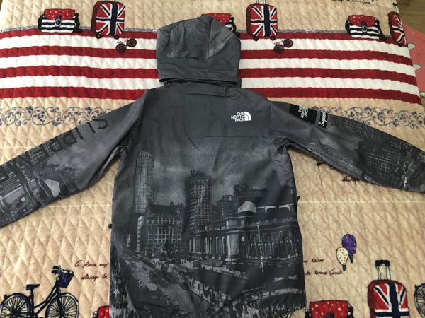 Supreme cheap skyline jacket