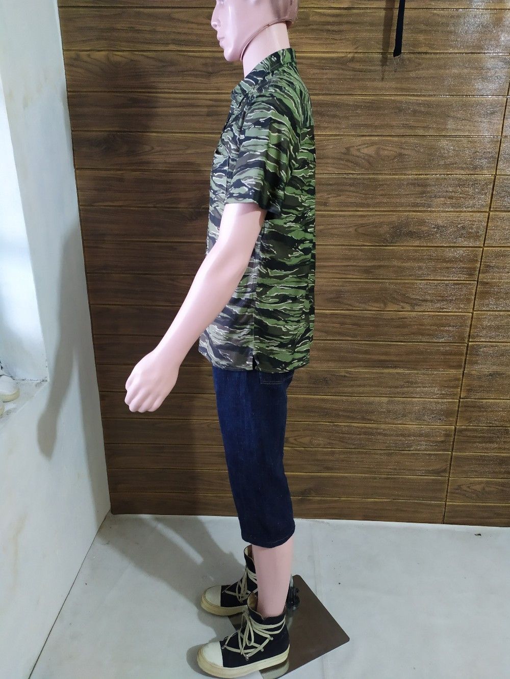 Sugar Cane × Toyo Enterprises Sugar cane Cropped denim Jeans Pants Toyo enterprise Size US 29 - 3 Thumbnail