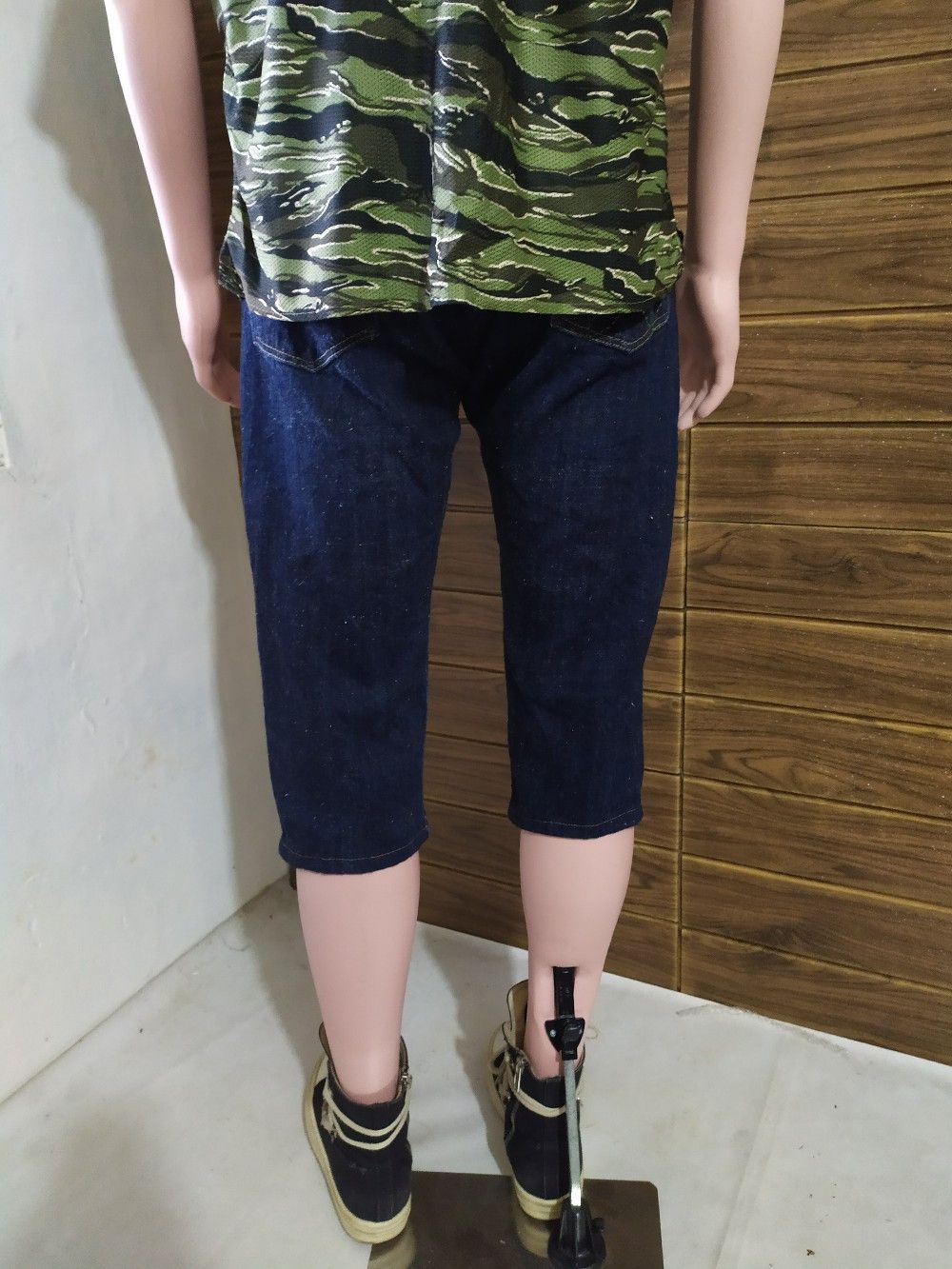 Sugar Cane × Toyo Enterprises Sugar cane Cropped denim Jeans Pants Toyo enterprise Size US 29 - 6 Thumbnail