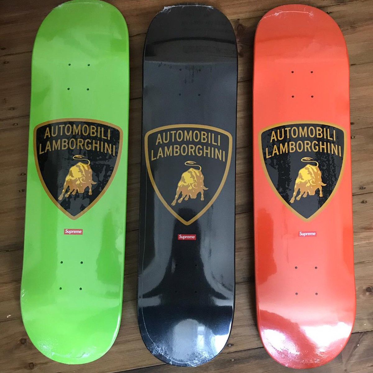 Supreme x best sale lamborghini skateboard