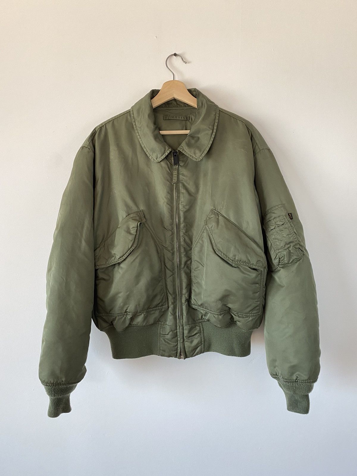 ALYX NAOMI AVE. MA-1ジャケット XS ALYX x Alpha Industries Naomi Ave Bomber Capsule | Hypebae