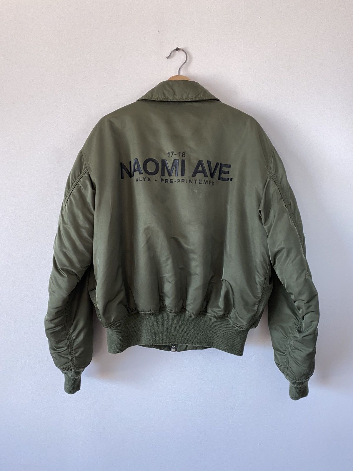 ALYX NAOMI AVE. MA-1ジャケット XS ALYX x Alpha Industries Naomi Ave Bomber Jackets | Hypebeast