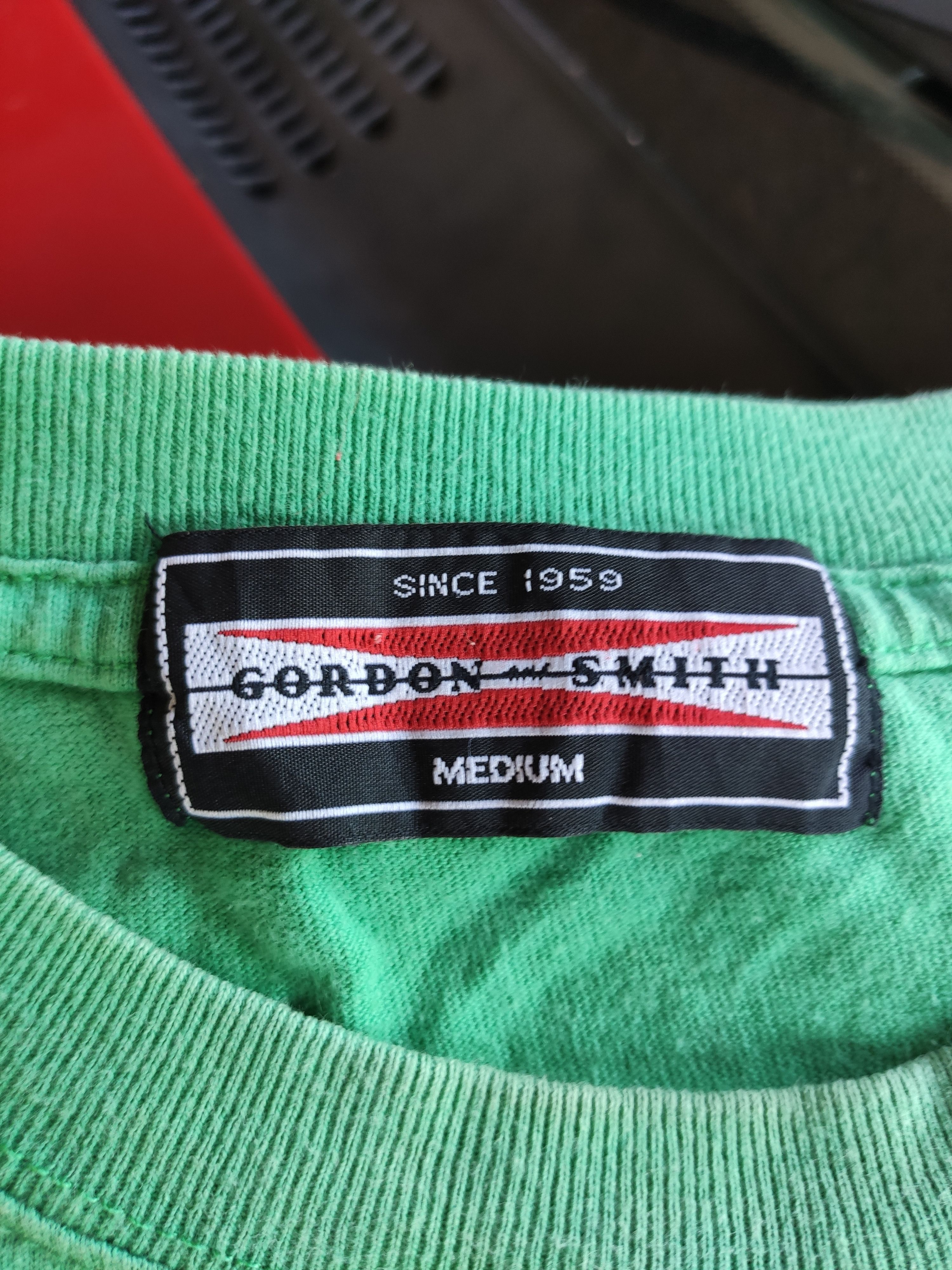 Japanese Brand 🔥 Vintage Gordon Smith t shirt made in Japan Size US M / EU 48-50 / 2 - 4 Thumbnail