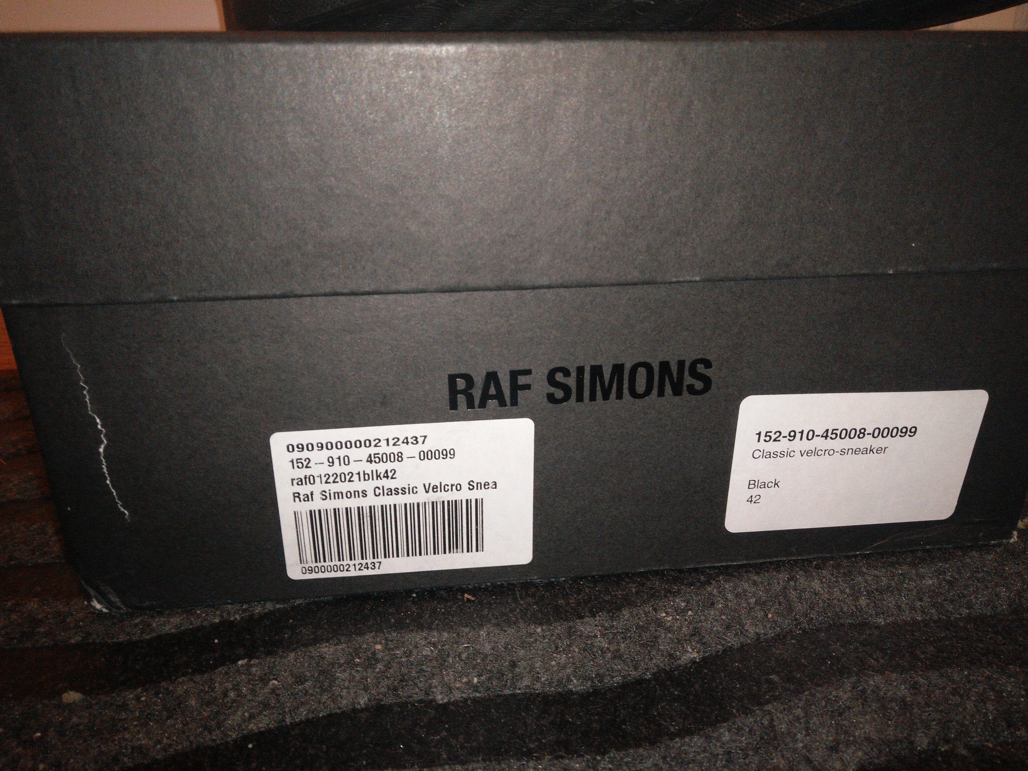 Raf Simons Made in Italy velcros Size US 9 / EU 42 - 6 Preview