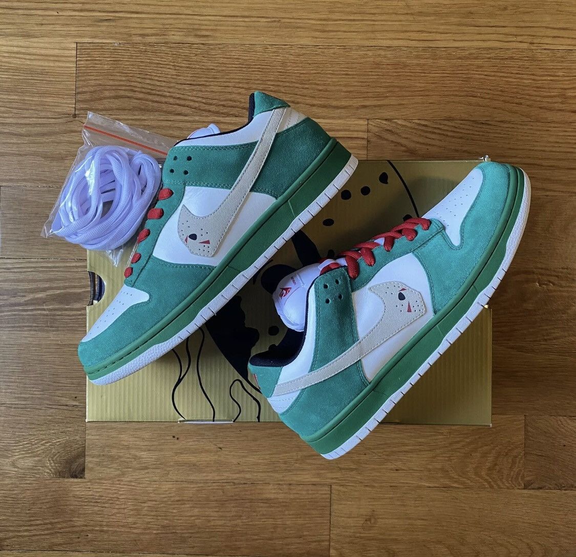 warren lotas toxic green dunk