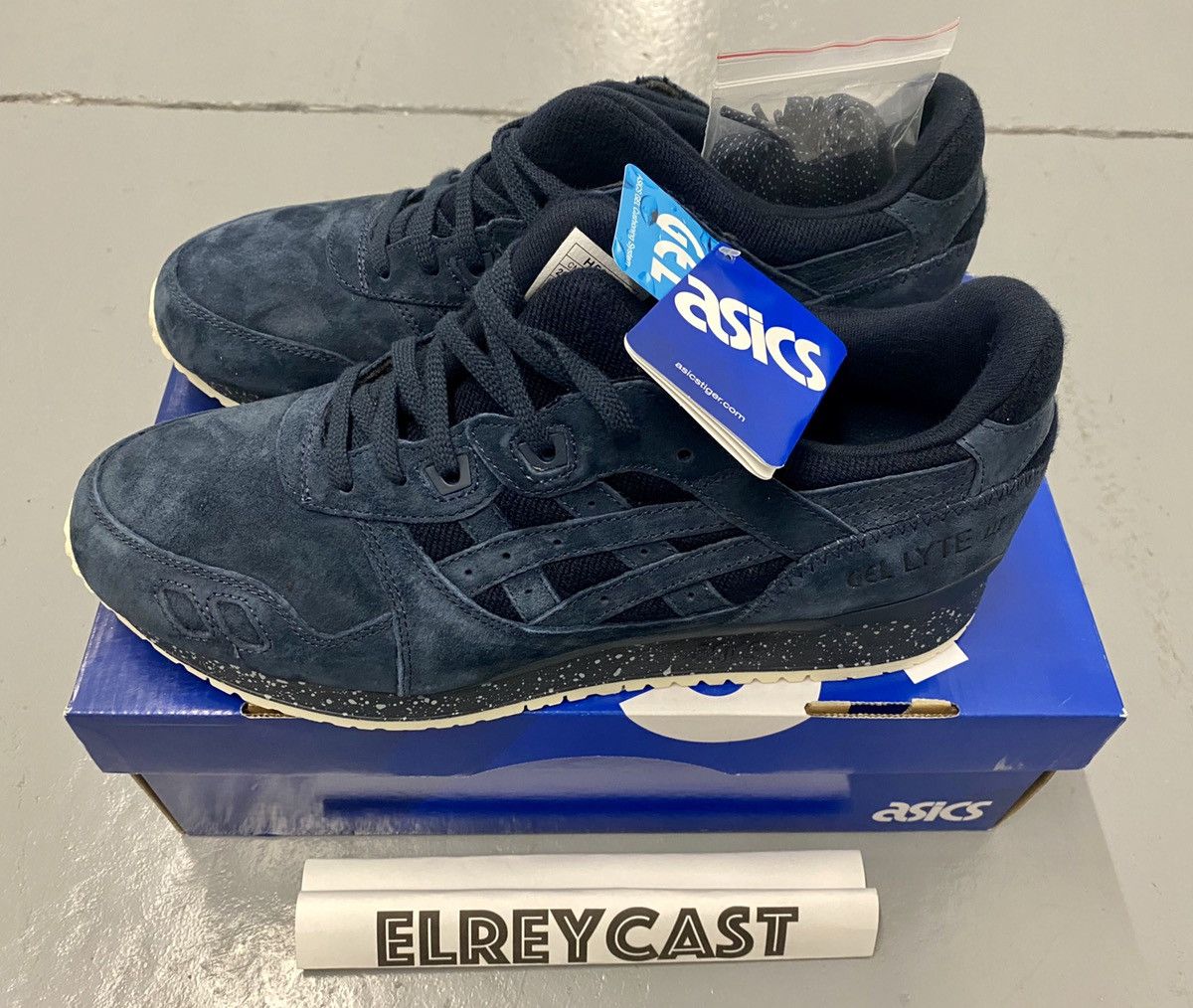 Asics × Reigning Champ Asics x Reigning Champ Gel Lyte 3 Low Size US 10 / EU 43 - 2 Thumbnail
