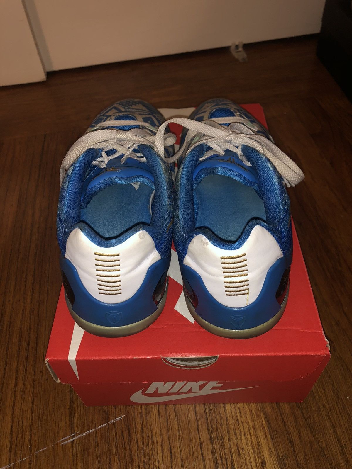 Nike Nike Kobe 9 EM Low Hyper Cobalt Size US 7 / EU 40 - 3 Thumbnail