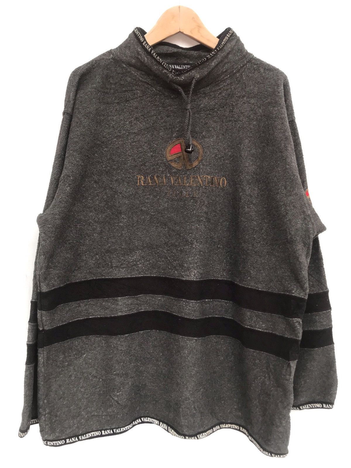 RANA VALENTINO SPELL-OUT LOGO SWEATSHIRT
