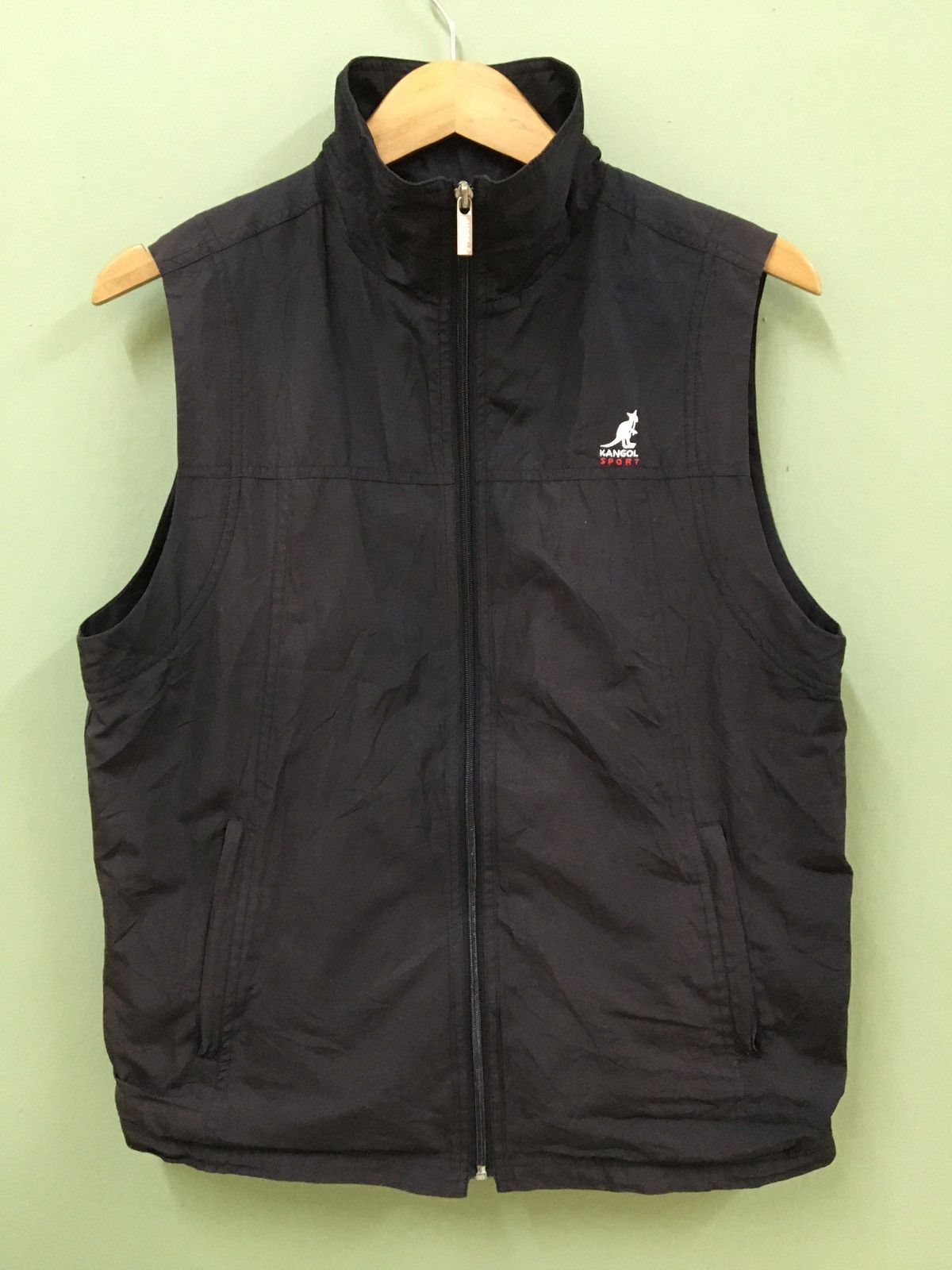 Kangol KANGOL - BLACK SMALL LOGO ZIPPER LIGHT VEST | Grailed