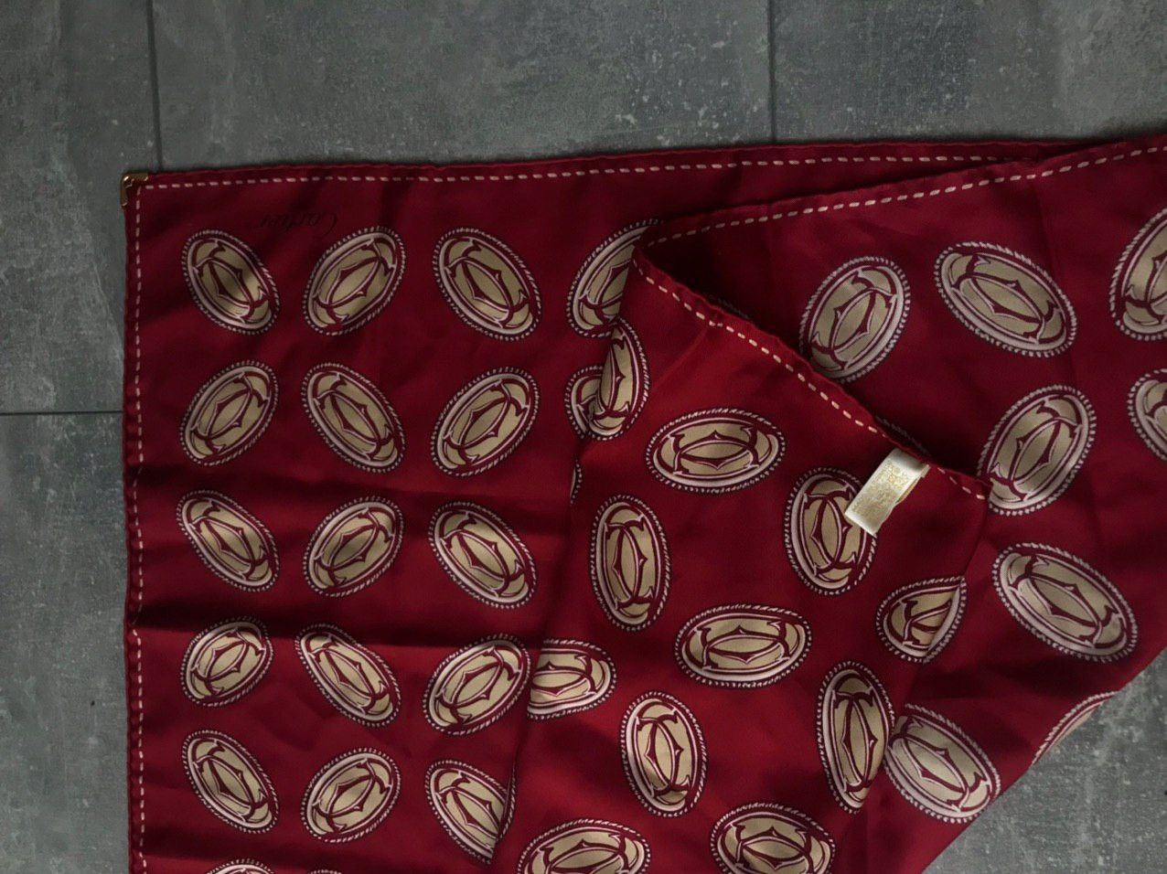 Cartier Cartier Monogram red silk scarves Size ONE SIZE - 3 Thumbnail