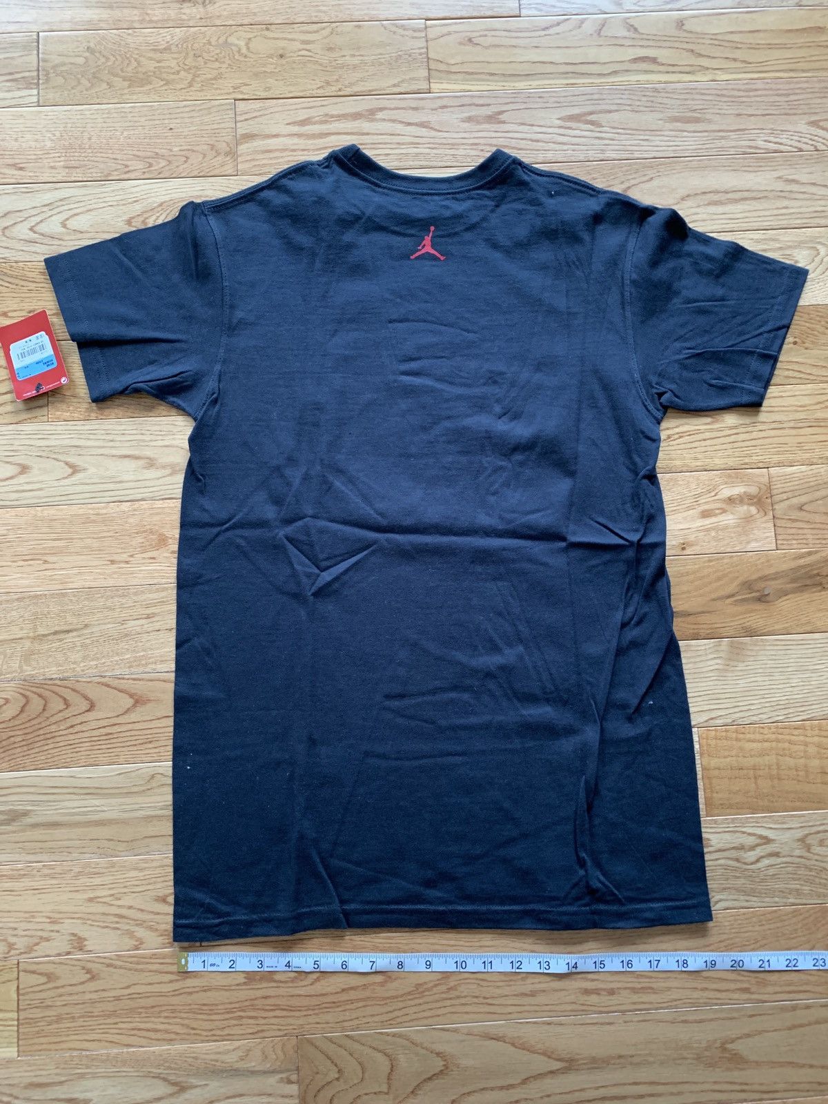 Jordan Brand Jordan 1 bulls t shirt Size US M / EU 48-50 / 2 - 4 Thumbnail