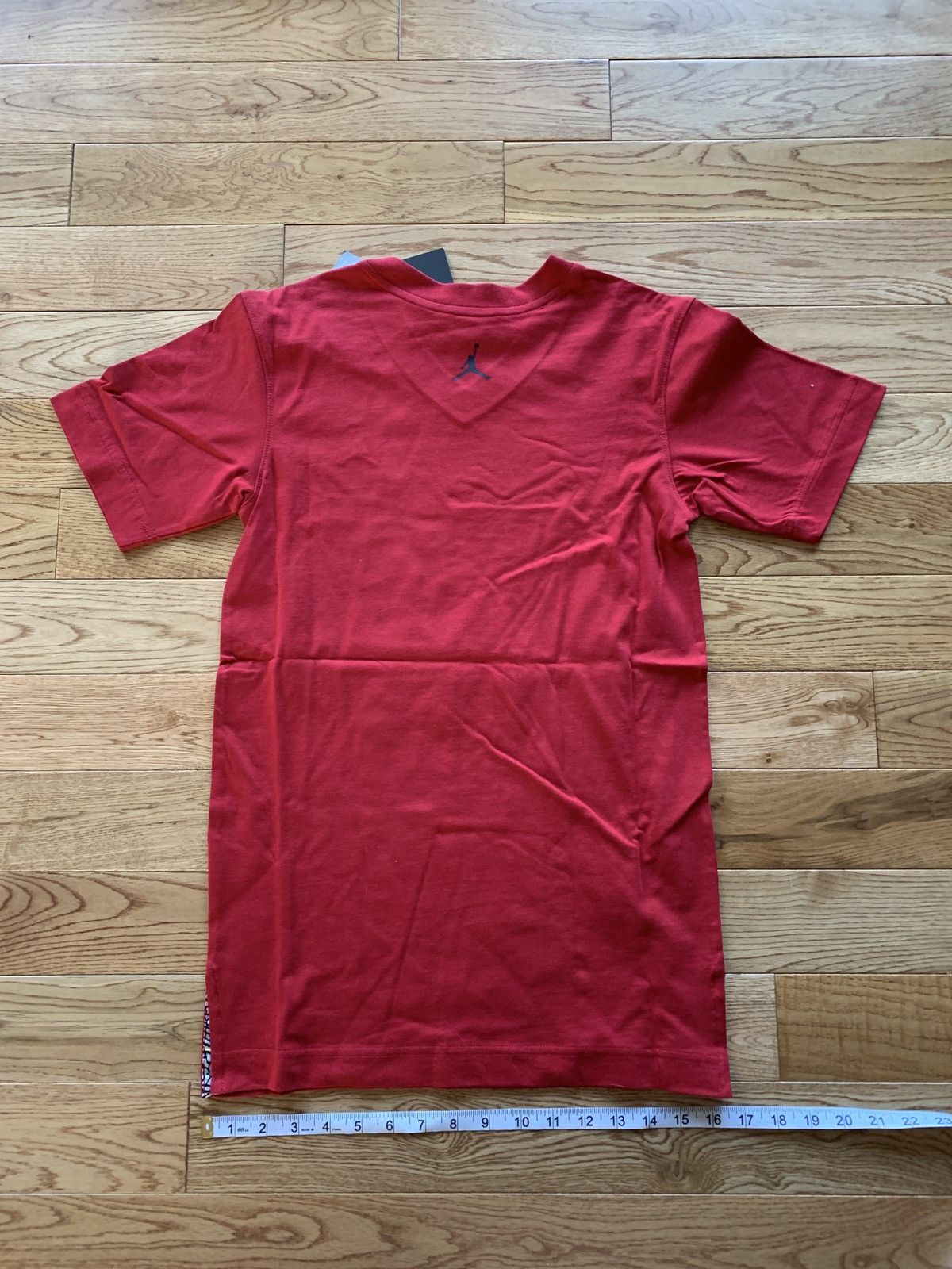 Jordan Brand Jordan v neck long t Size US S / EU 44-46 / 1 - 4 Thumbnail