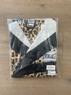 Everlast Supreme Satin Hooded Boxing Robe Grailed