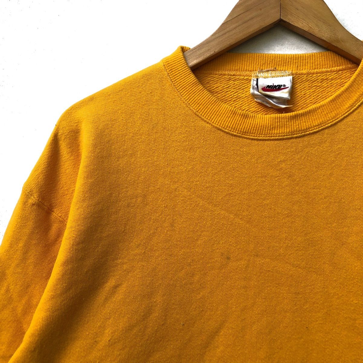 Nike × Vintage Vintage Nike Swoosh Yellow Colour Size US M / EU 48-50 / 2 - 3 Thumbnail