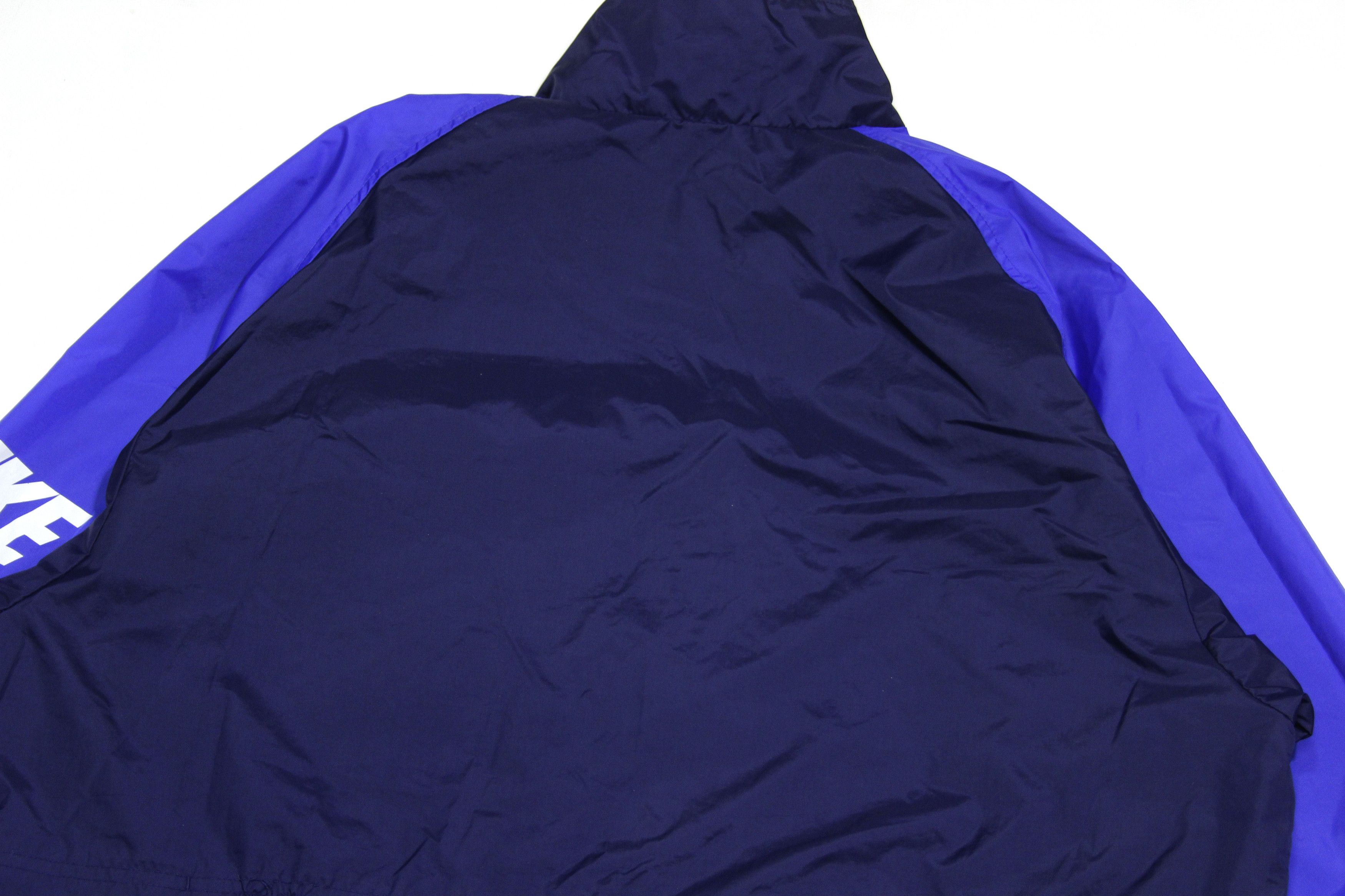 Nike 90S Big Swoosh Logo Nylon Sport Jacket Size US L / EU 52-54 / 3 - 5 Thumbnail