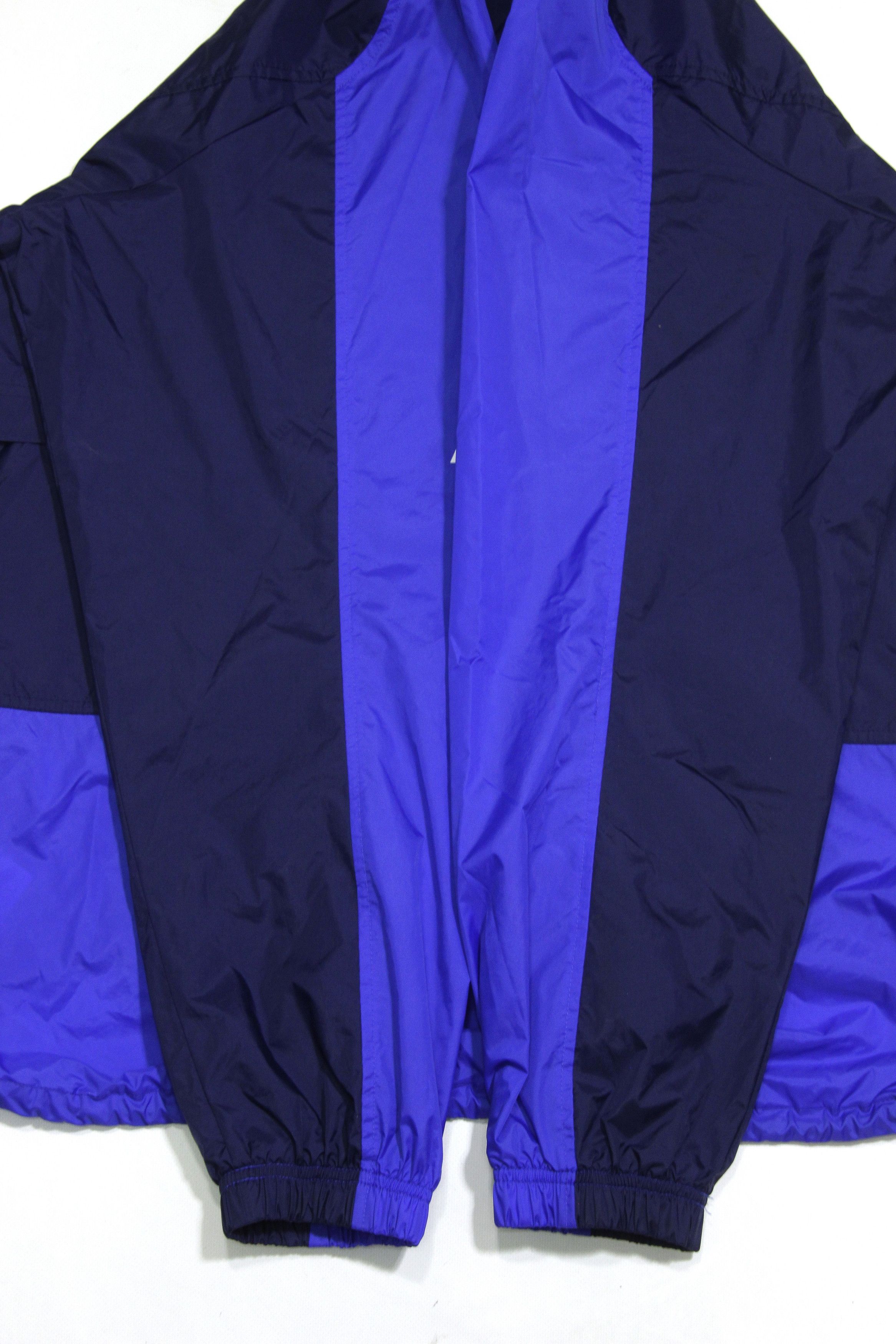 Nike 90S Big Swoosh Logo Nylon Sport Jacket Size US L / EU 52-54 / 3 - 7 Thumbnail
